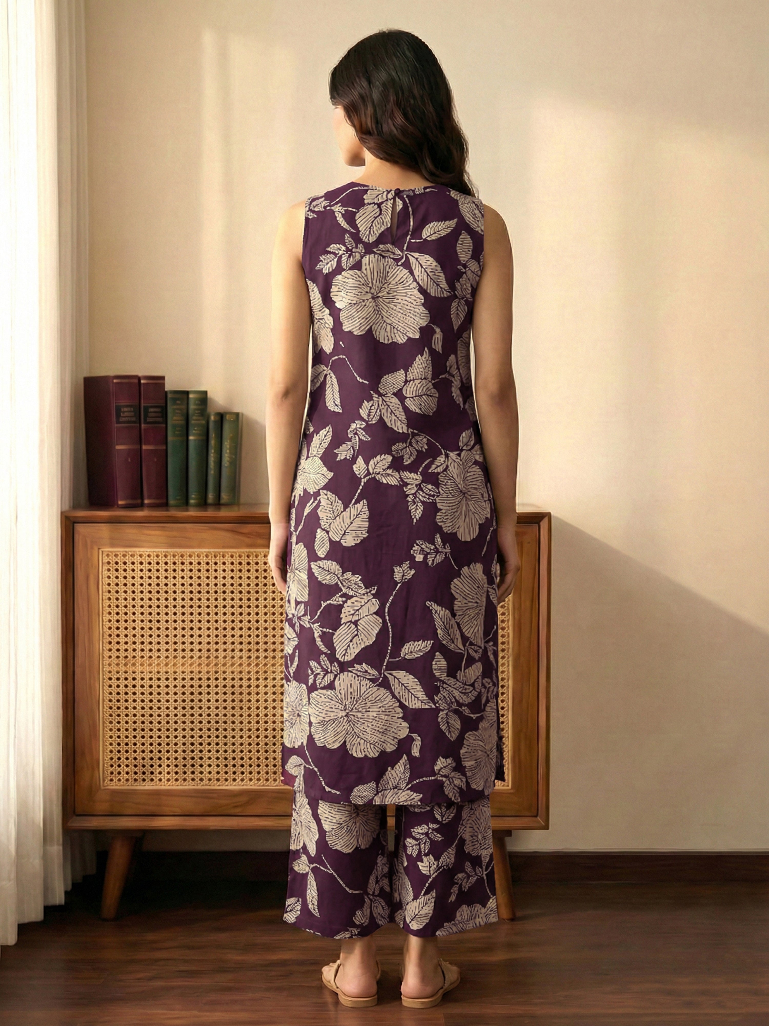 Purple Cotton Halter Neck Sleeveless Kurti Set