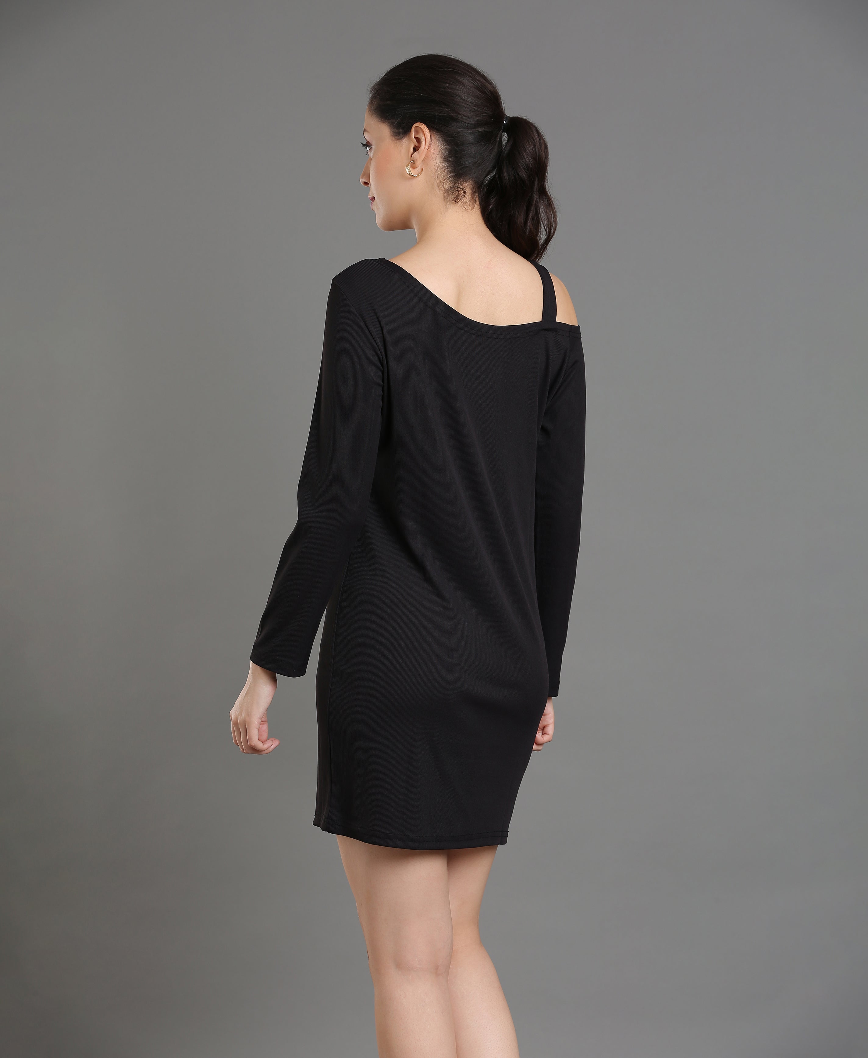 Noir Rib Round Dress