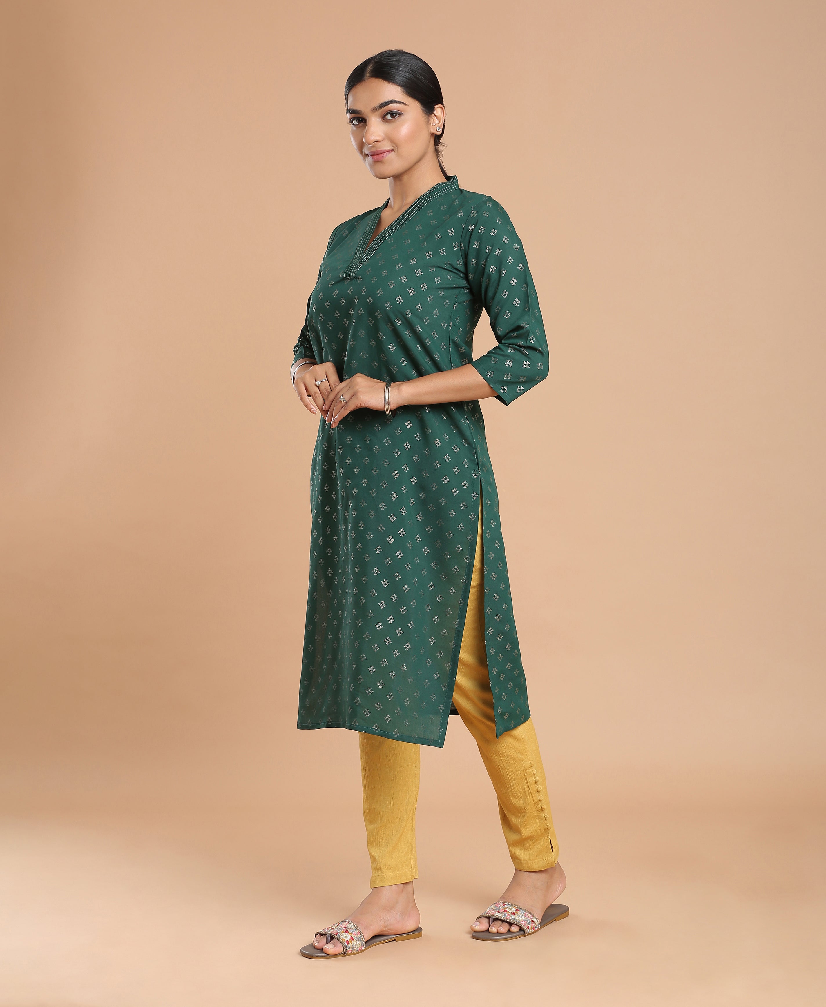 Forest Glow Silk Kurtii