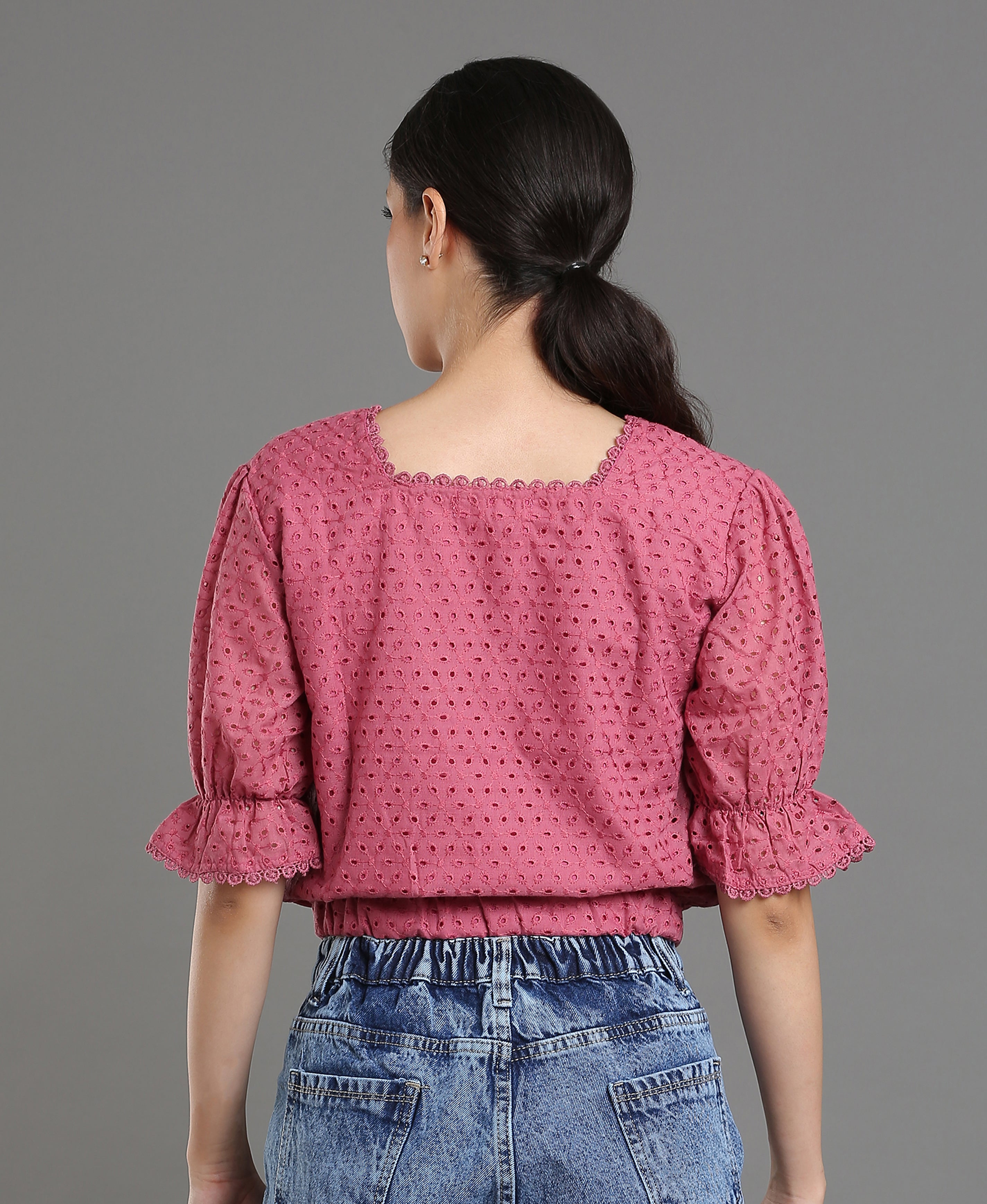 Onion Lace Blend Crop Top