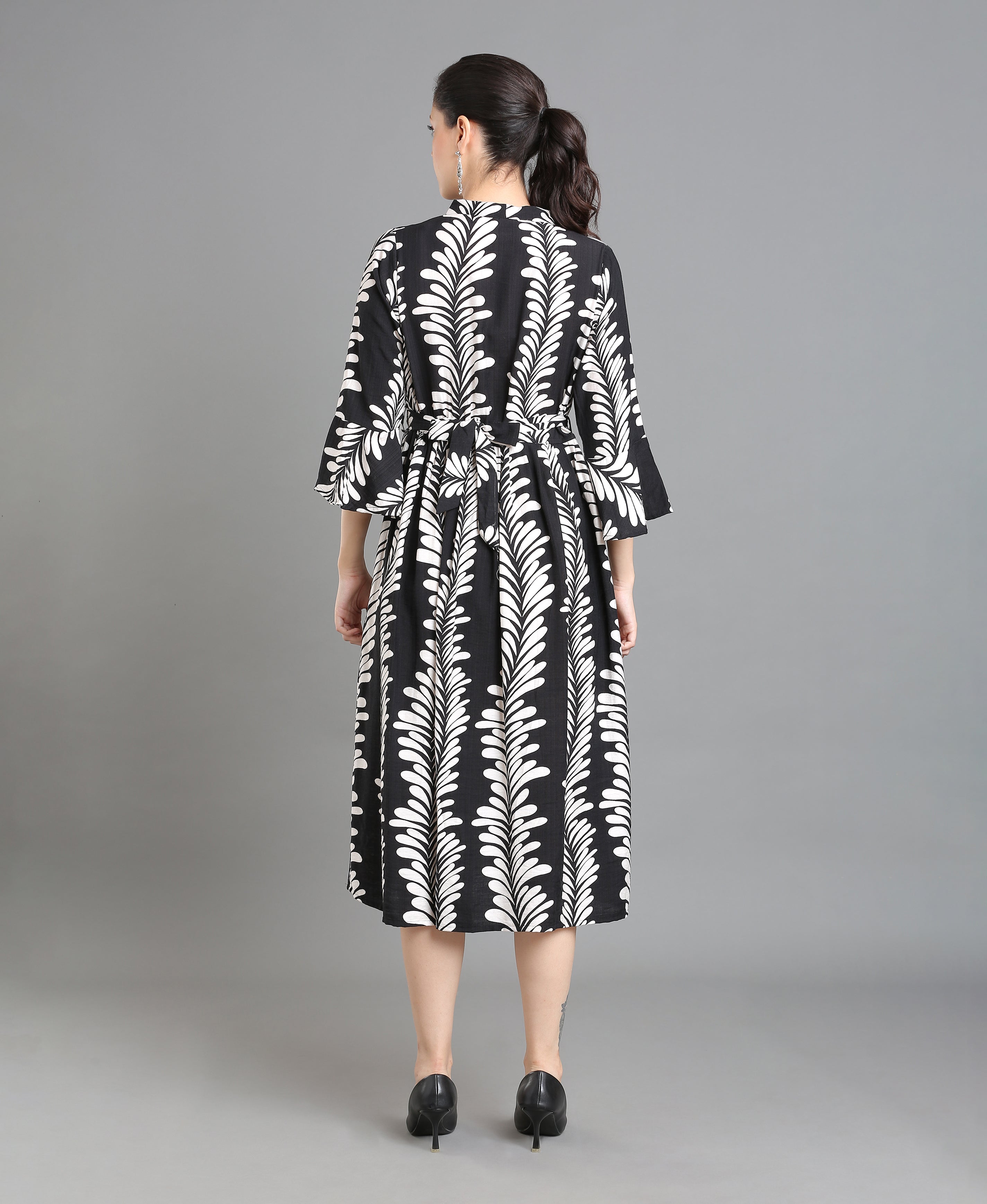 Noir Fancy Flare V-Neck Dress