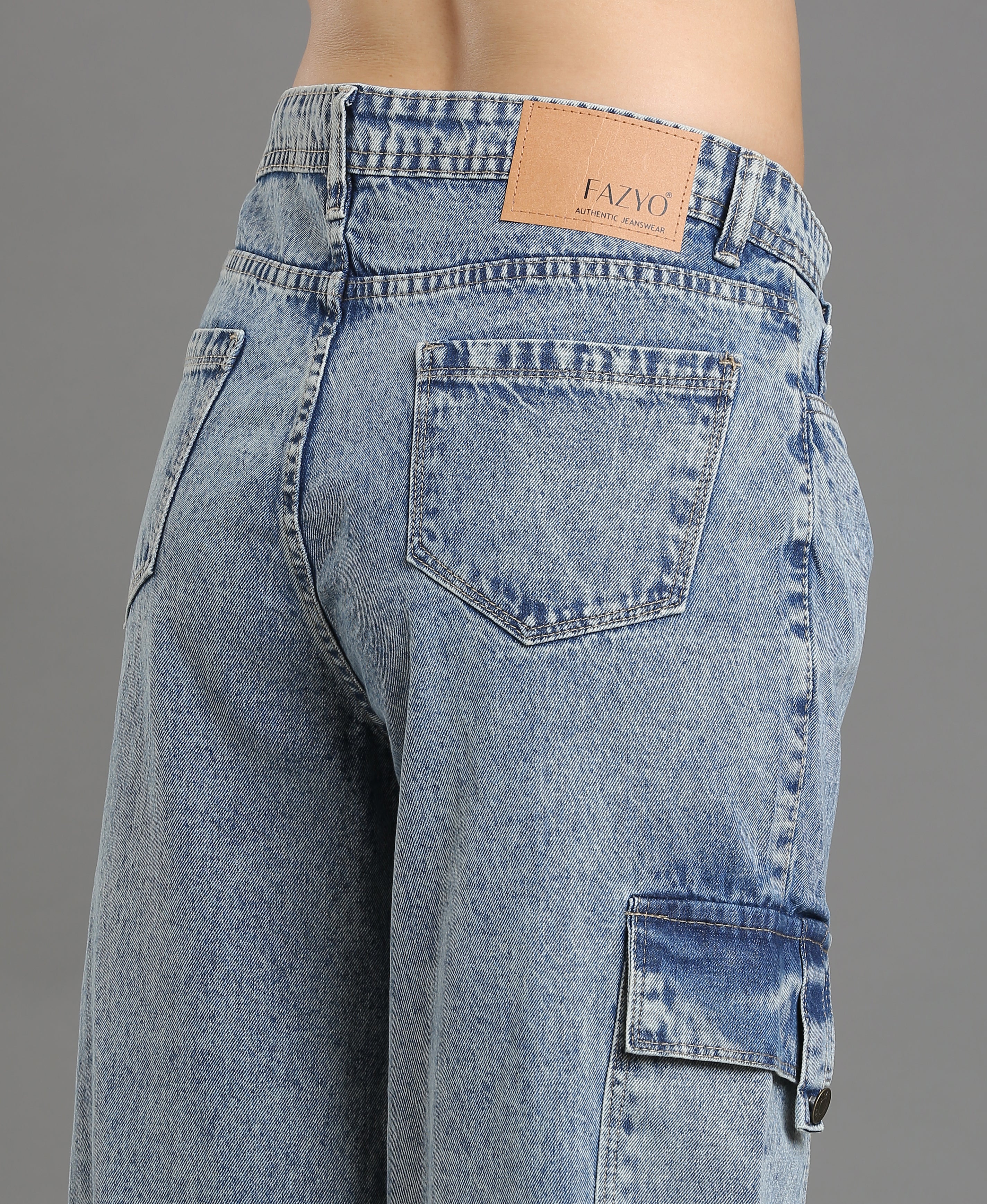 Ice Wash Cargo Denim Bottom
