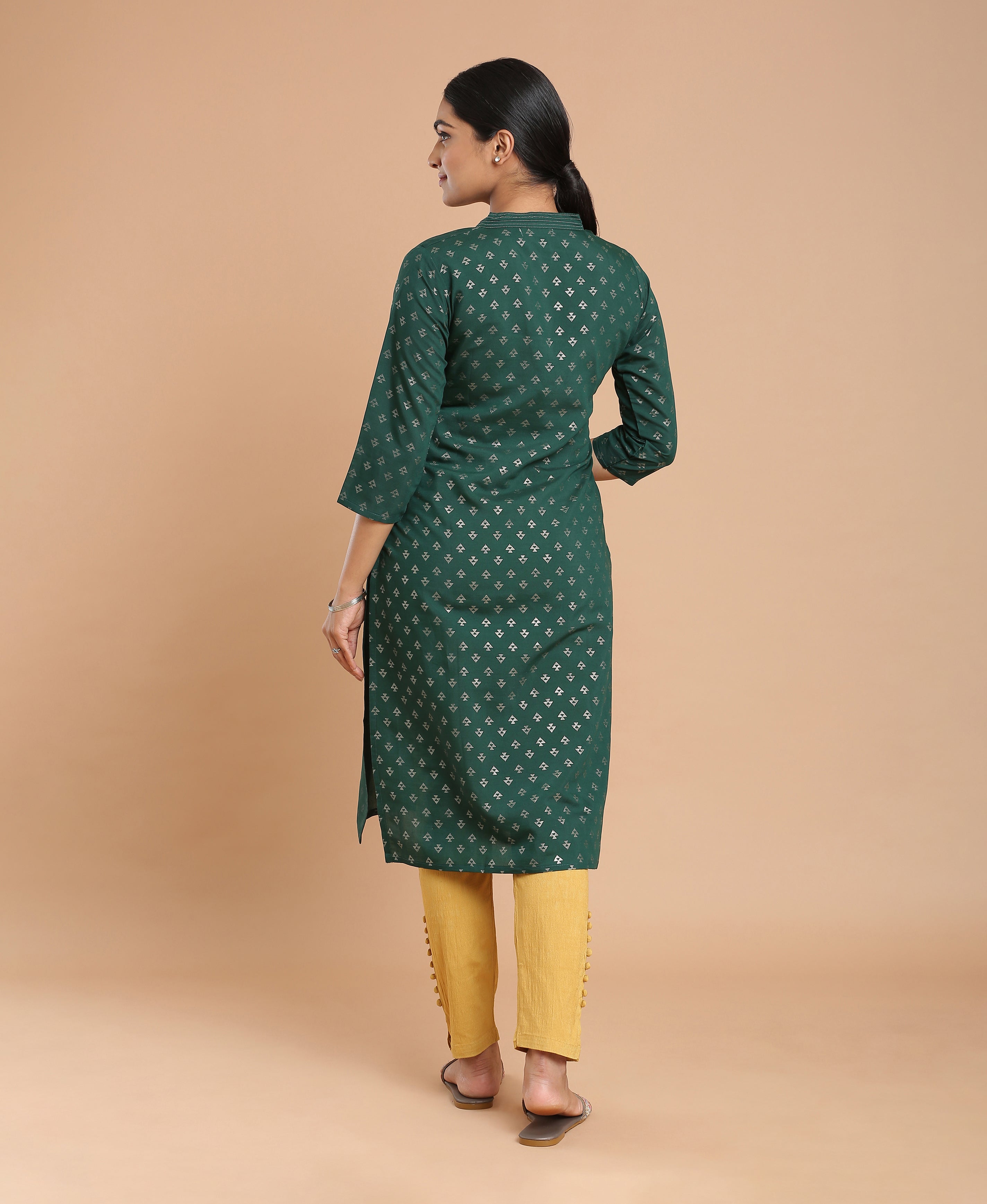 Forest Glow Silk Kurtii