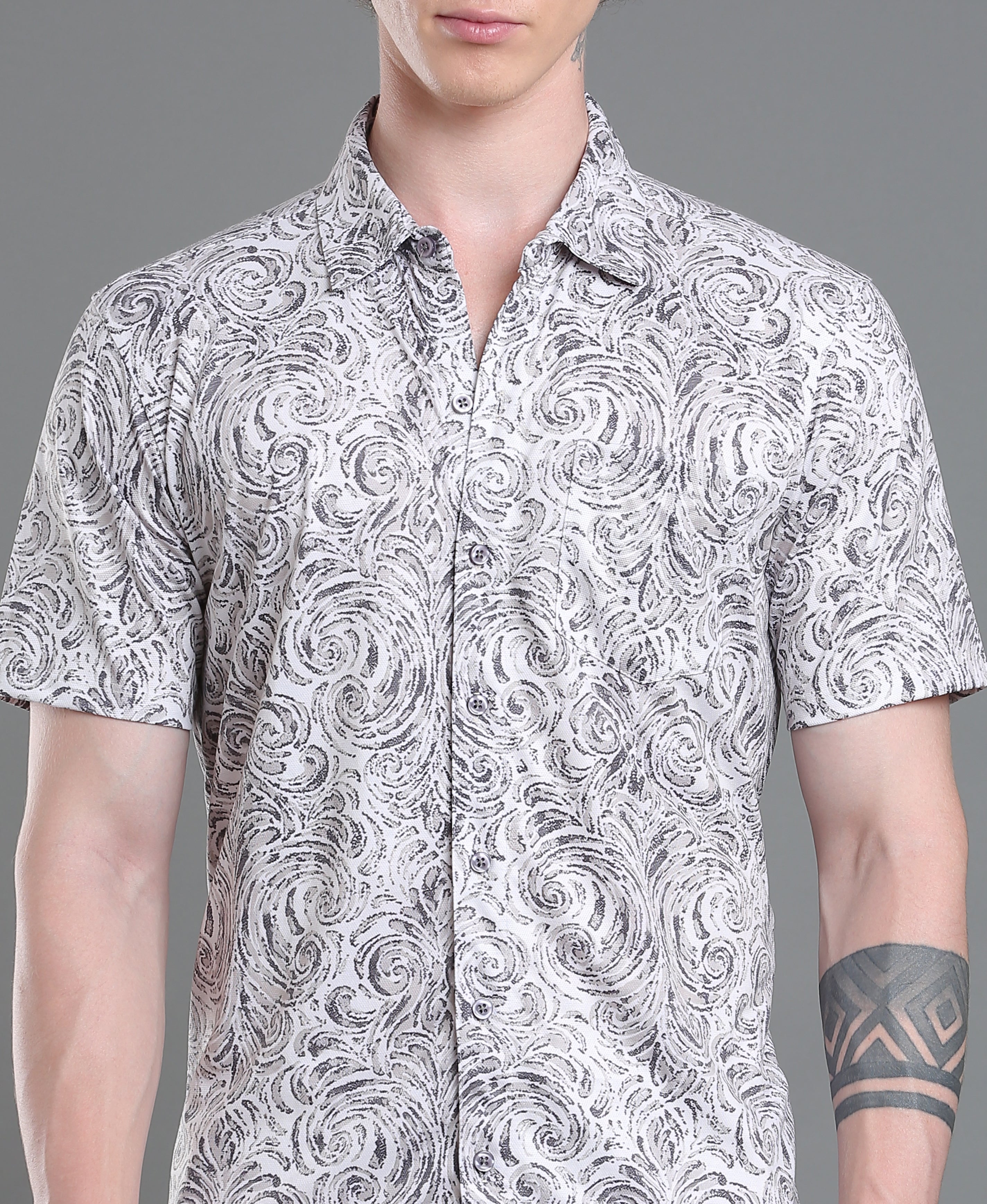 Vivid Poly Cotton Print Slim Shirt