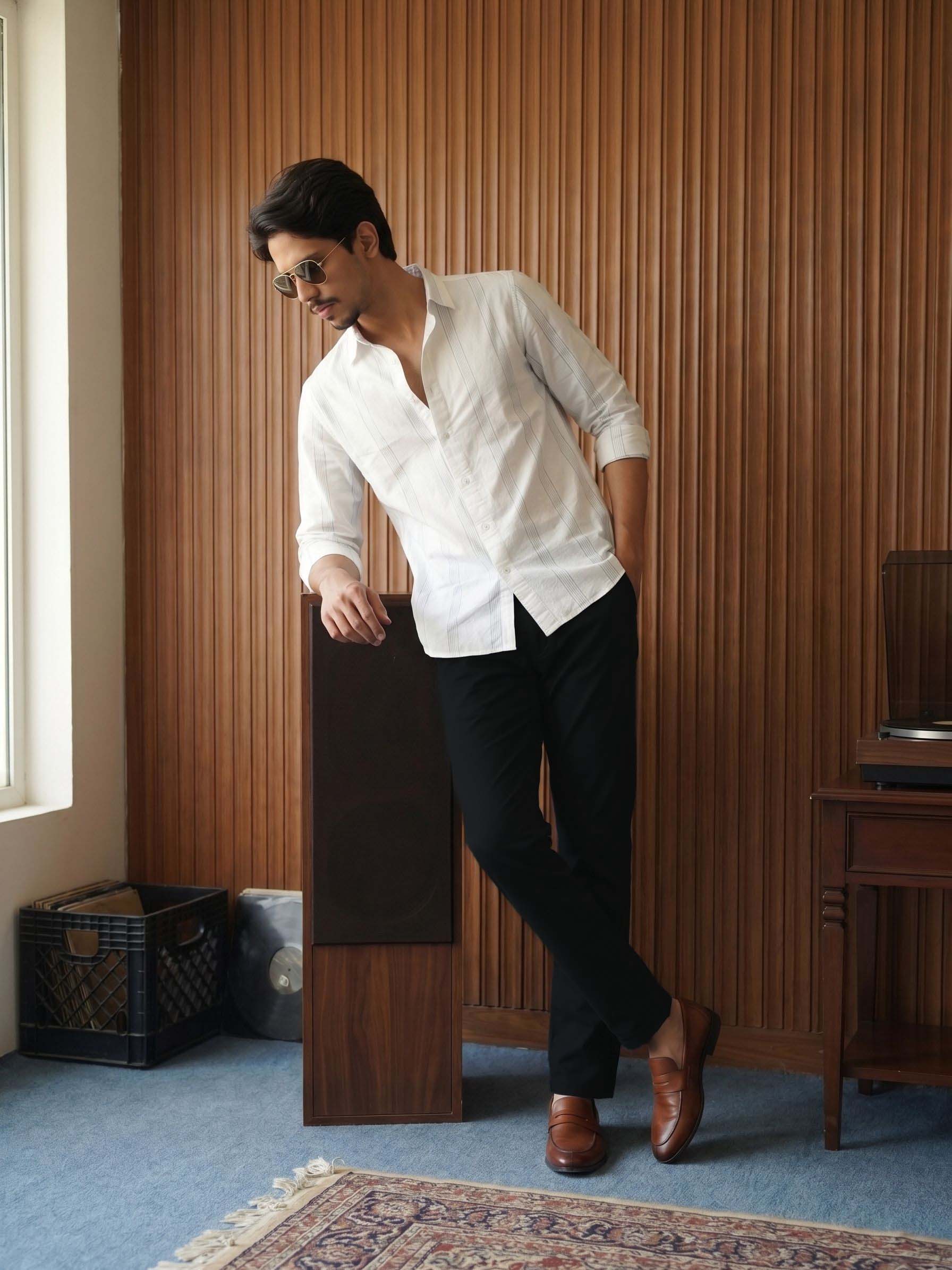 Men's Cotton White Relaxed Fit Shirt