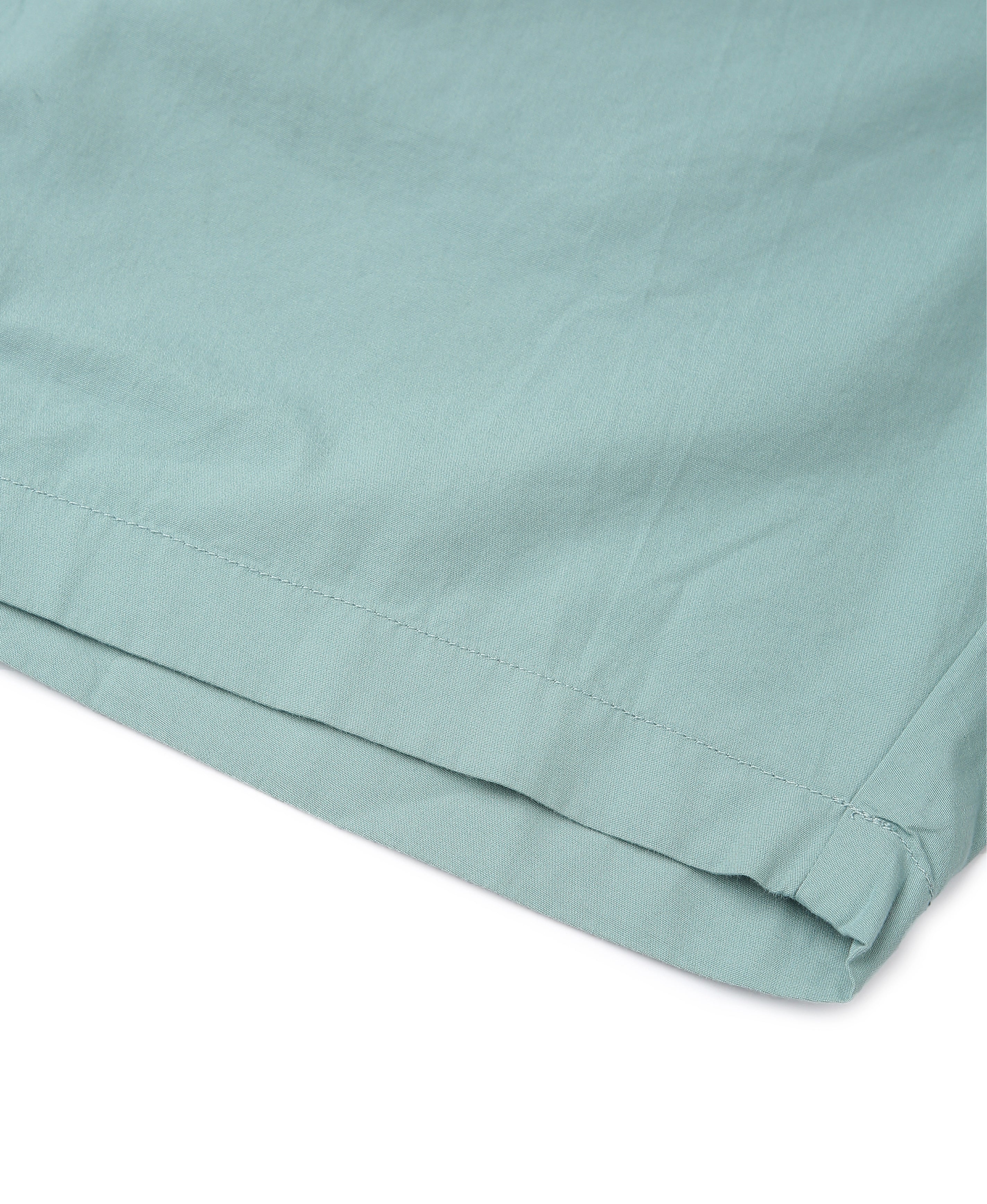 Leafline Regular Fit Shorts