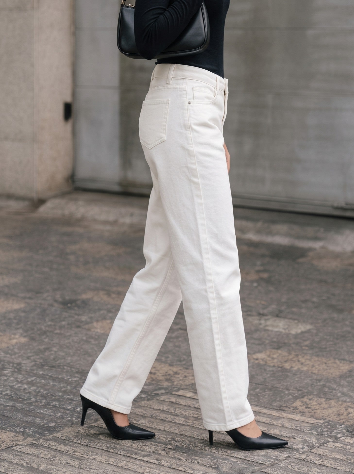 Women's Denim White Straight Fit Jeans