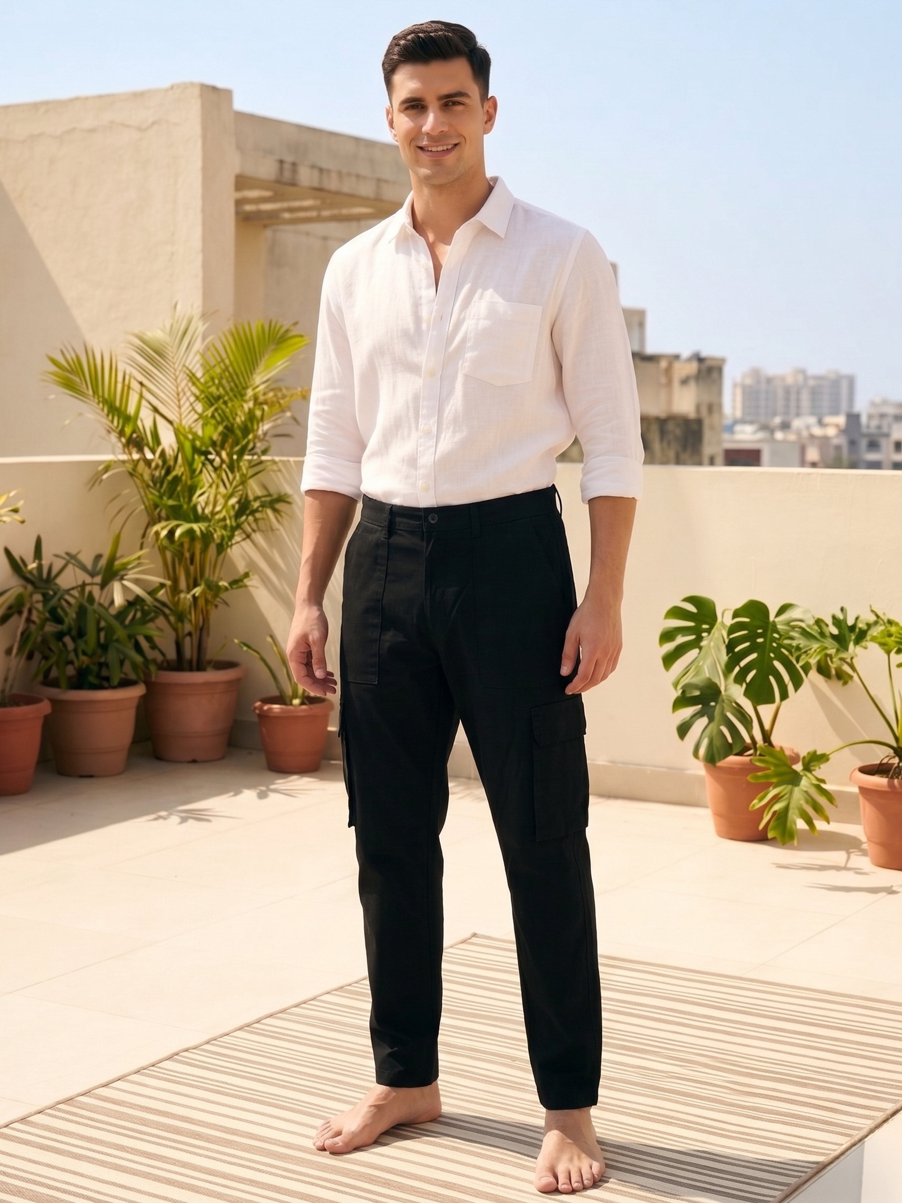 Men's Black Cotton Lycra Travel Fit Cargos
