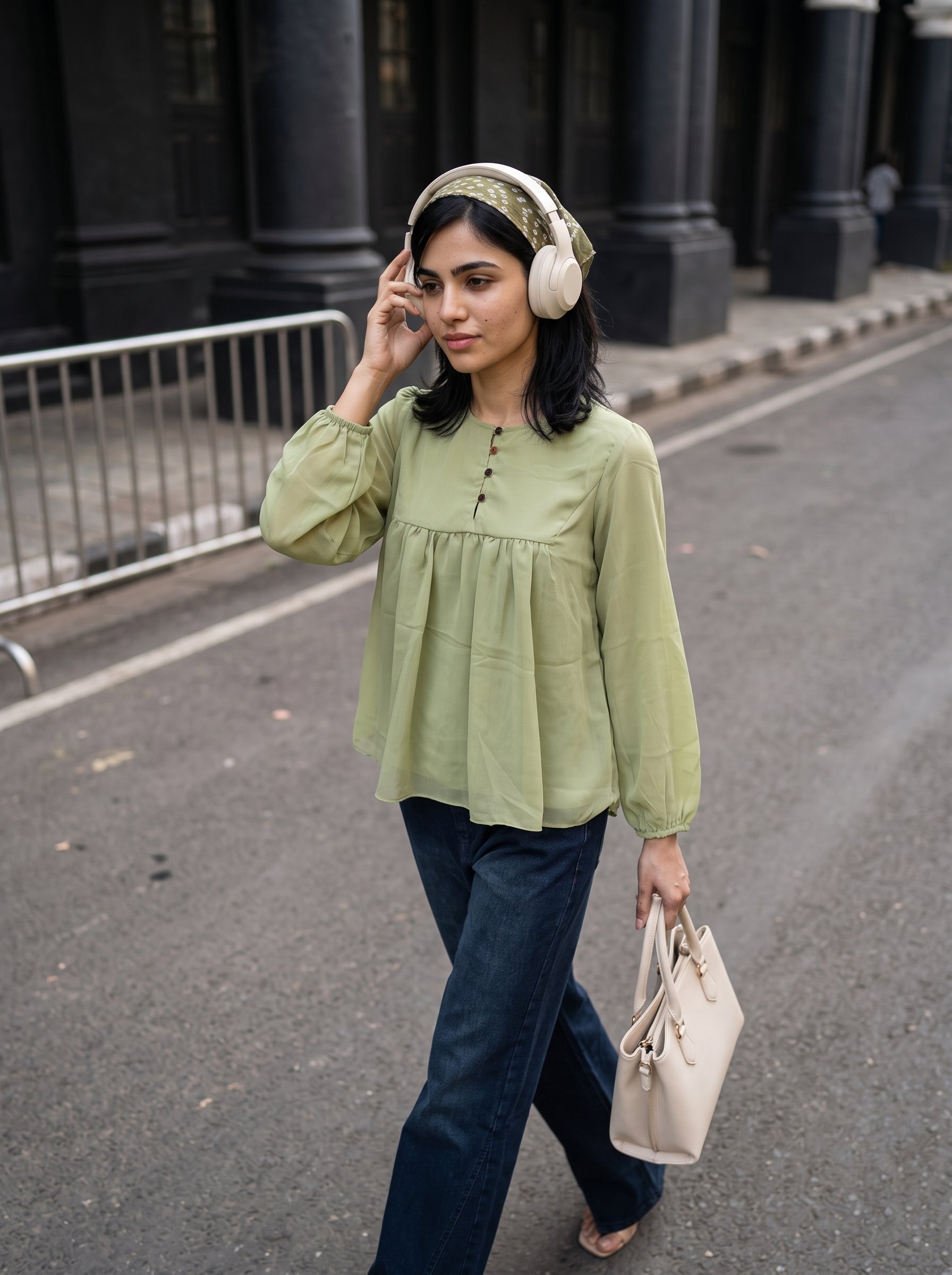 Women's Georgette Green Regular Fit Top