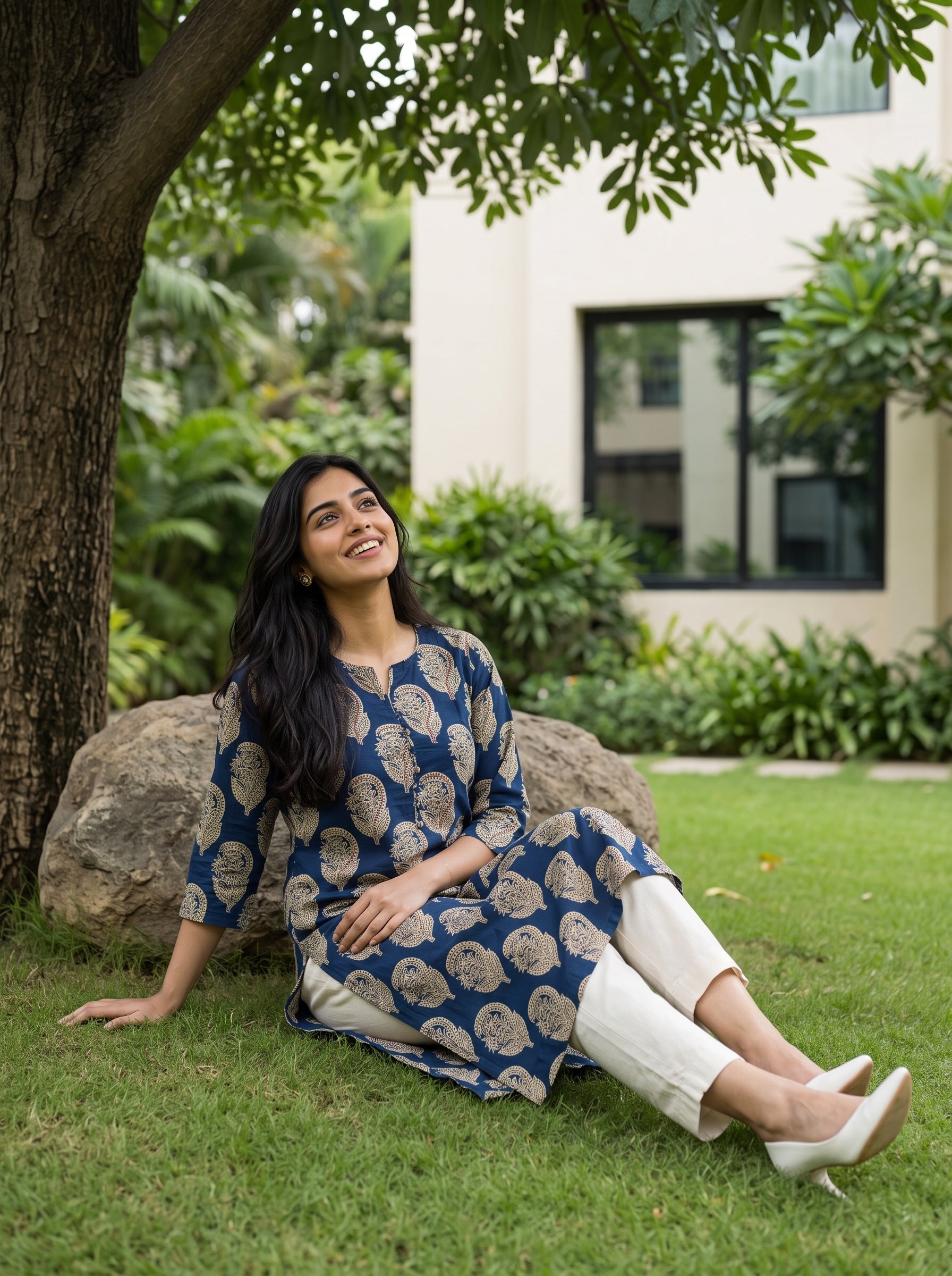 Women's Cotton Blue Regular Fit Kurti