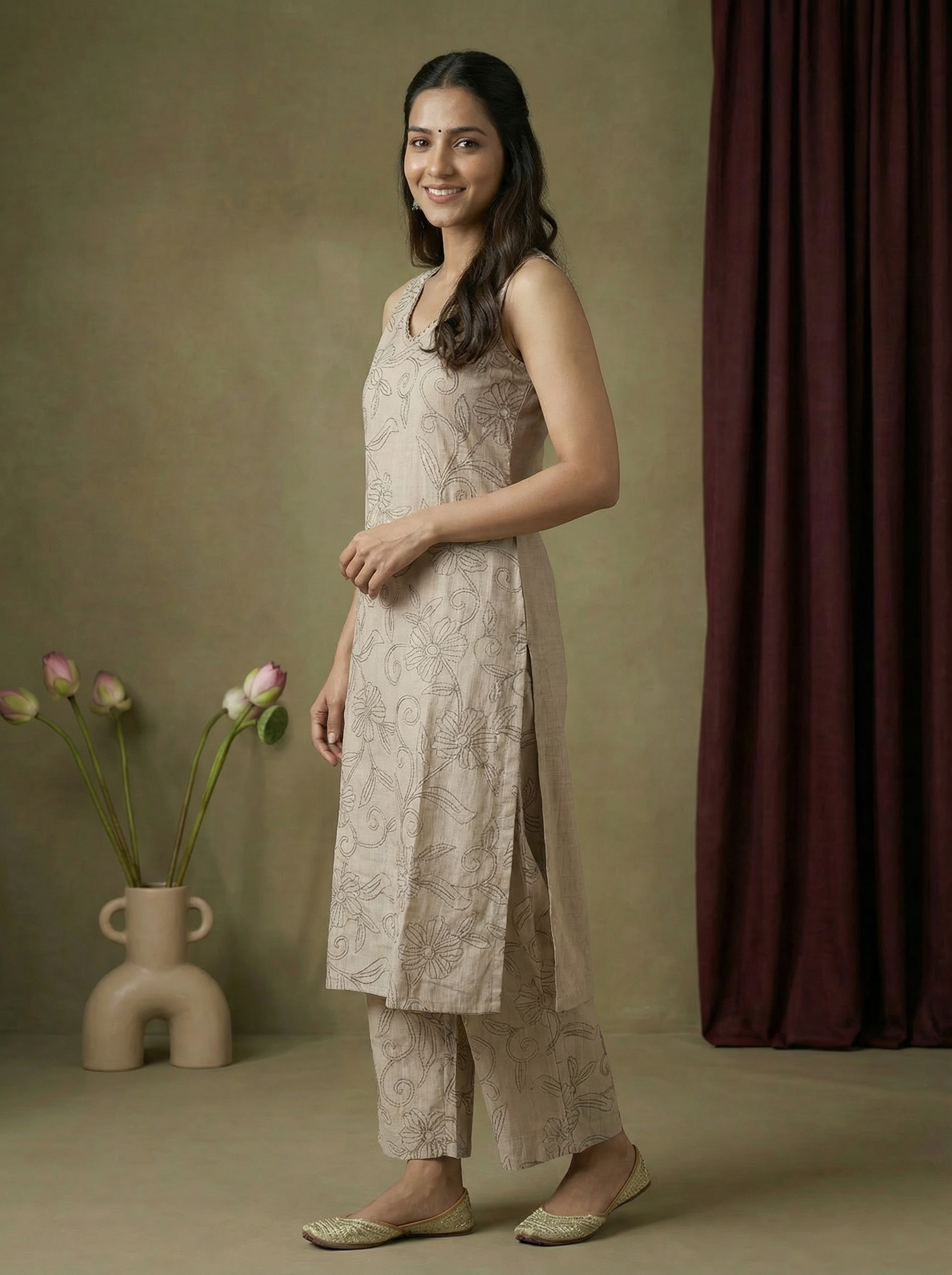 Women’s Vatican Print Kurti Palazzo Set with Thread Work