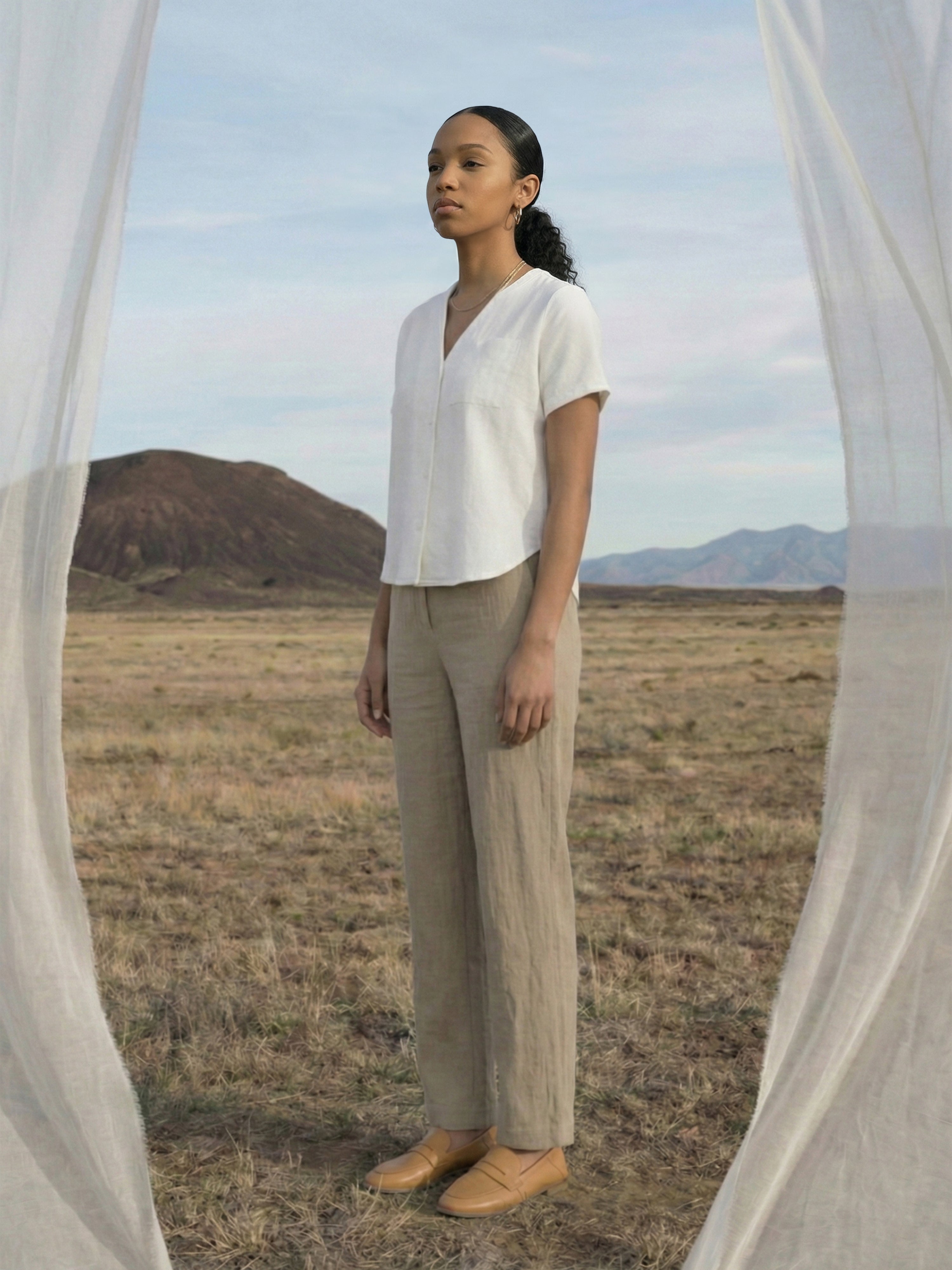 Women's White Linen Top with V Neck Neck