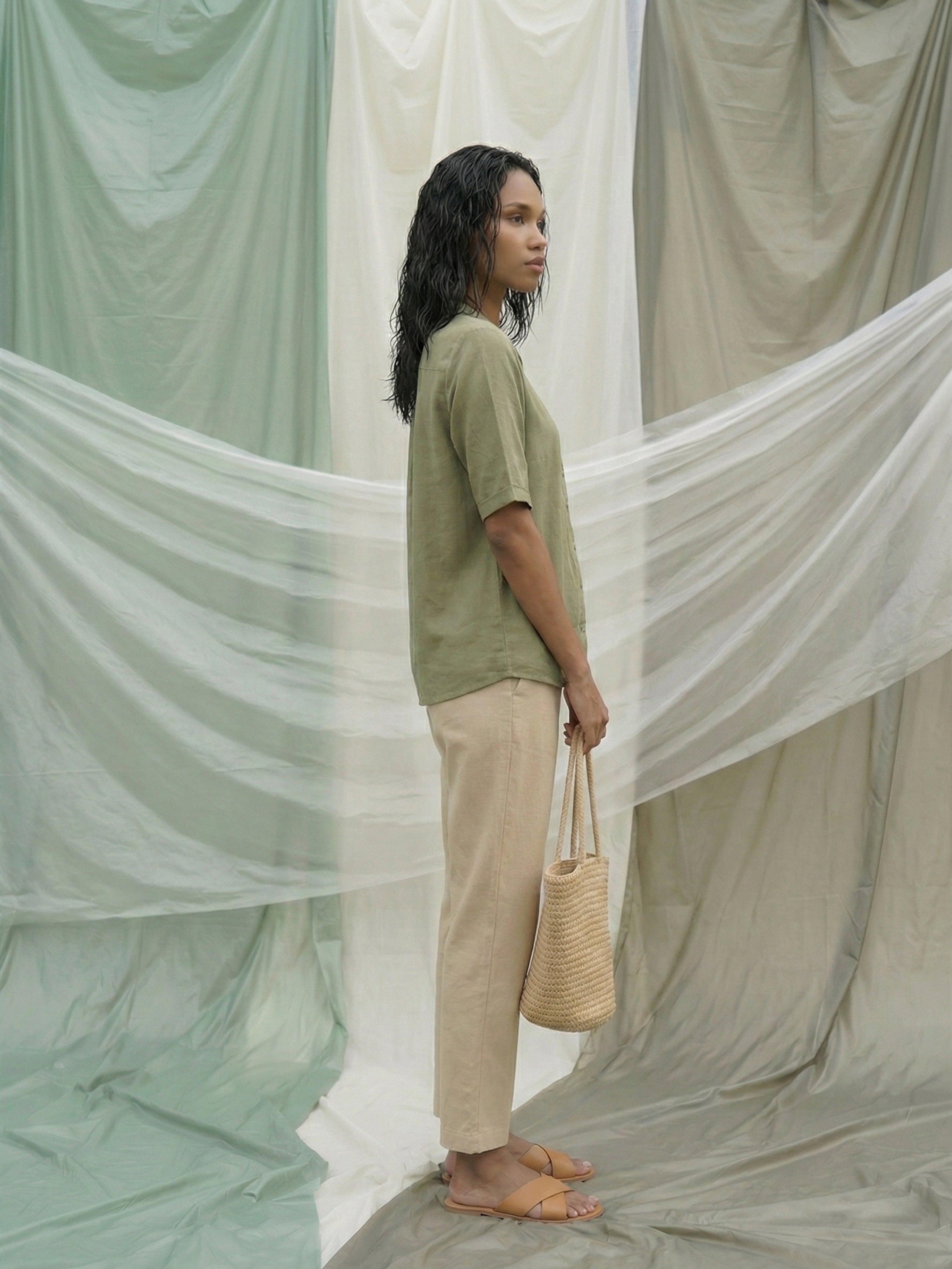 Women's Pista Linen Shirt with Chinese Collar Neck