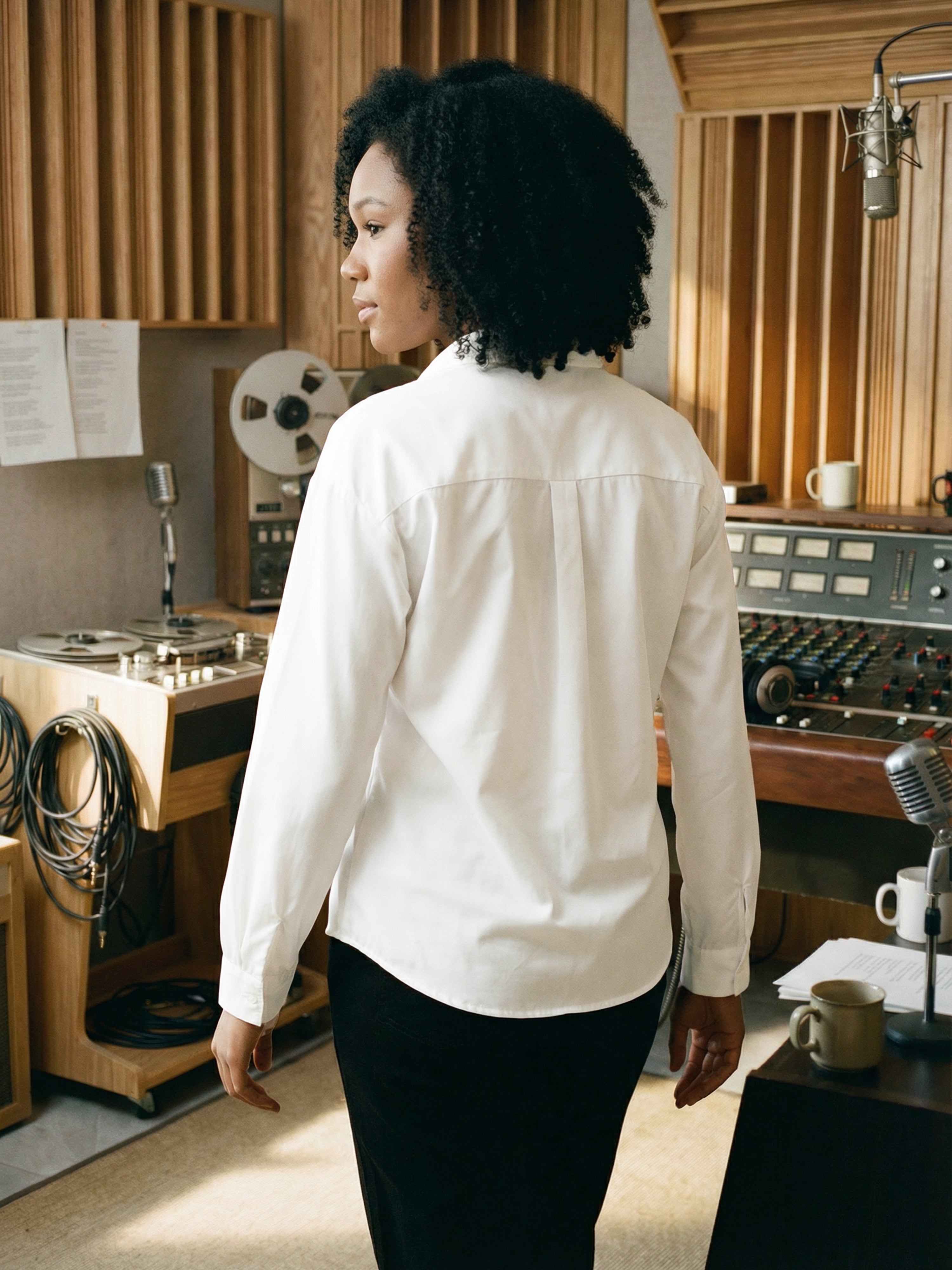 Women's White Rolex Cotton Shirt with Regular Collar Neck