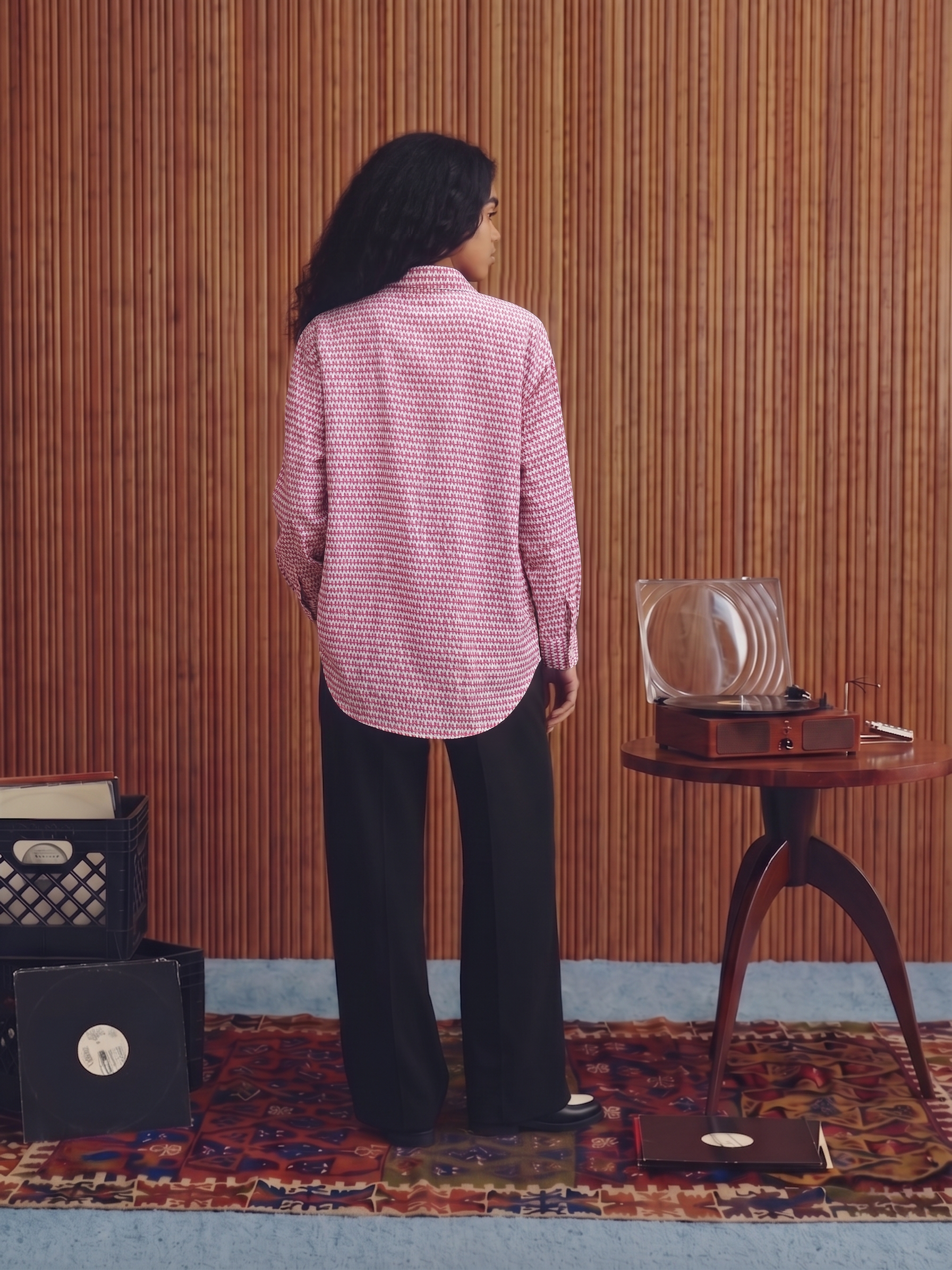 Women's Poly Rayon Pink Oversized Fit Shirt