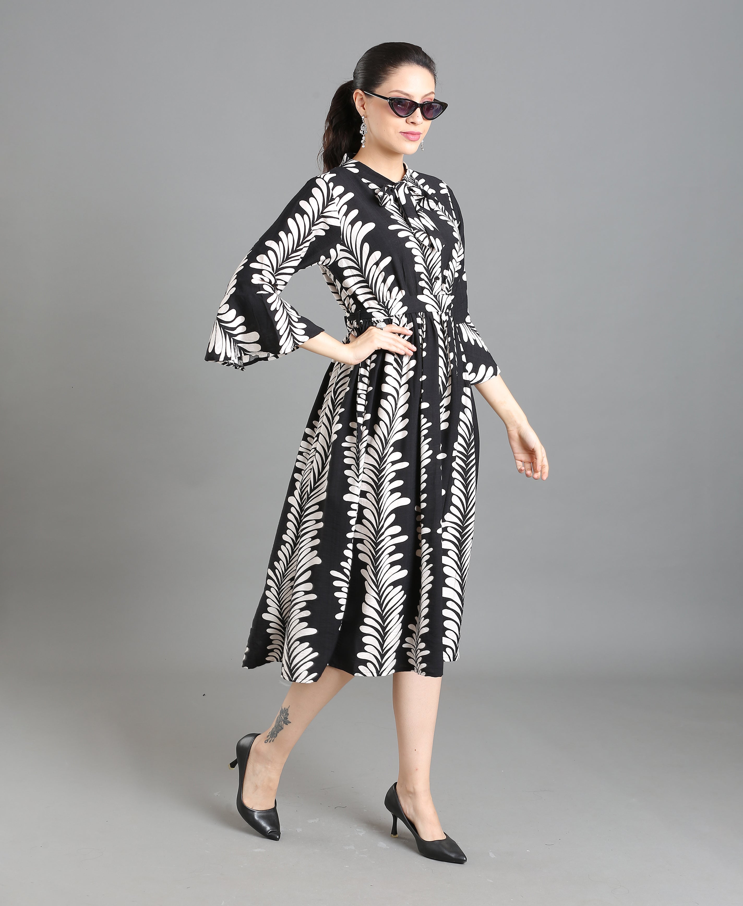 Noir Fancy Flare V-Neck Dress