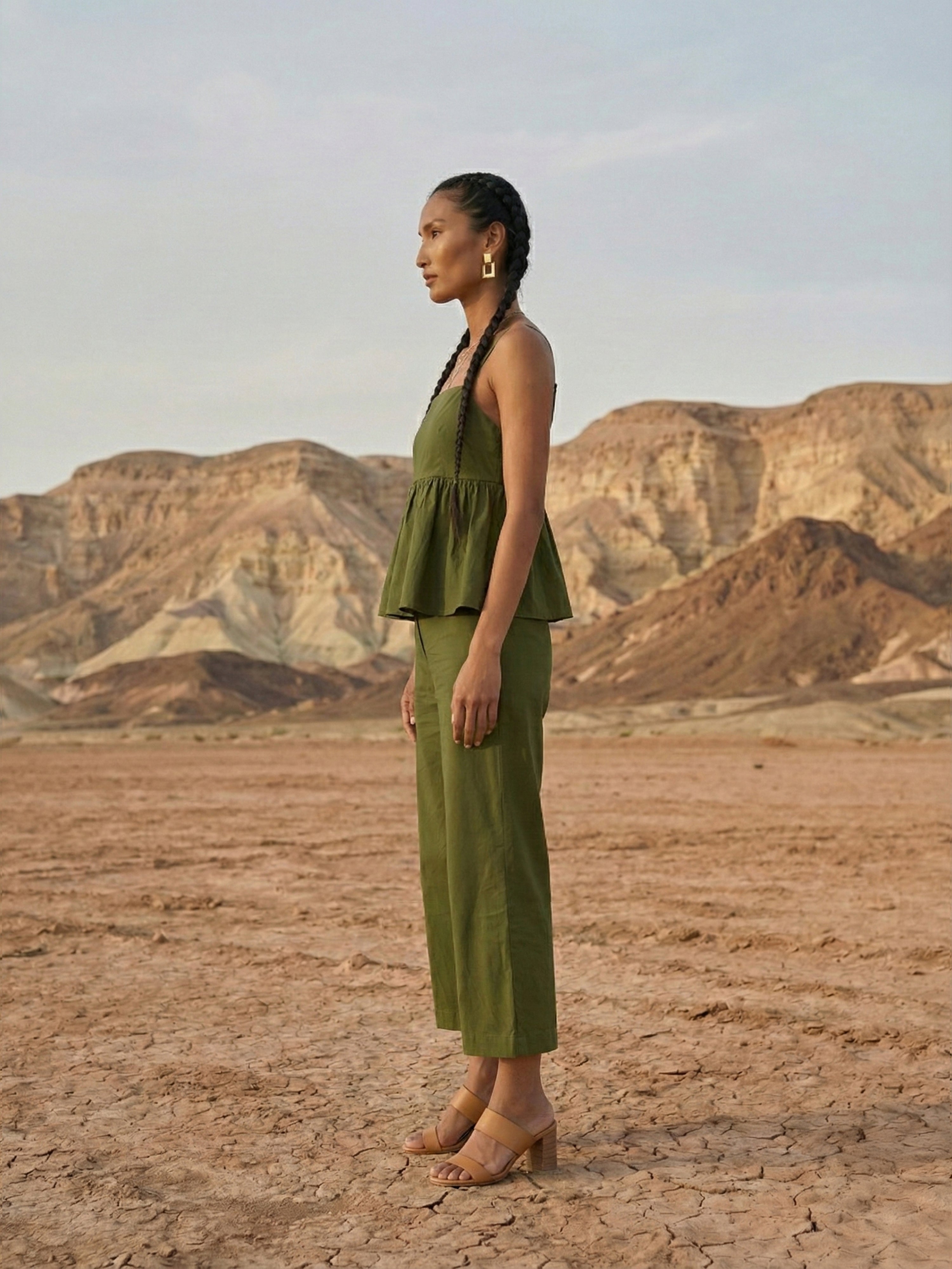 Women's Miltari Green Poplin Co_Ords with Square Neck Neck