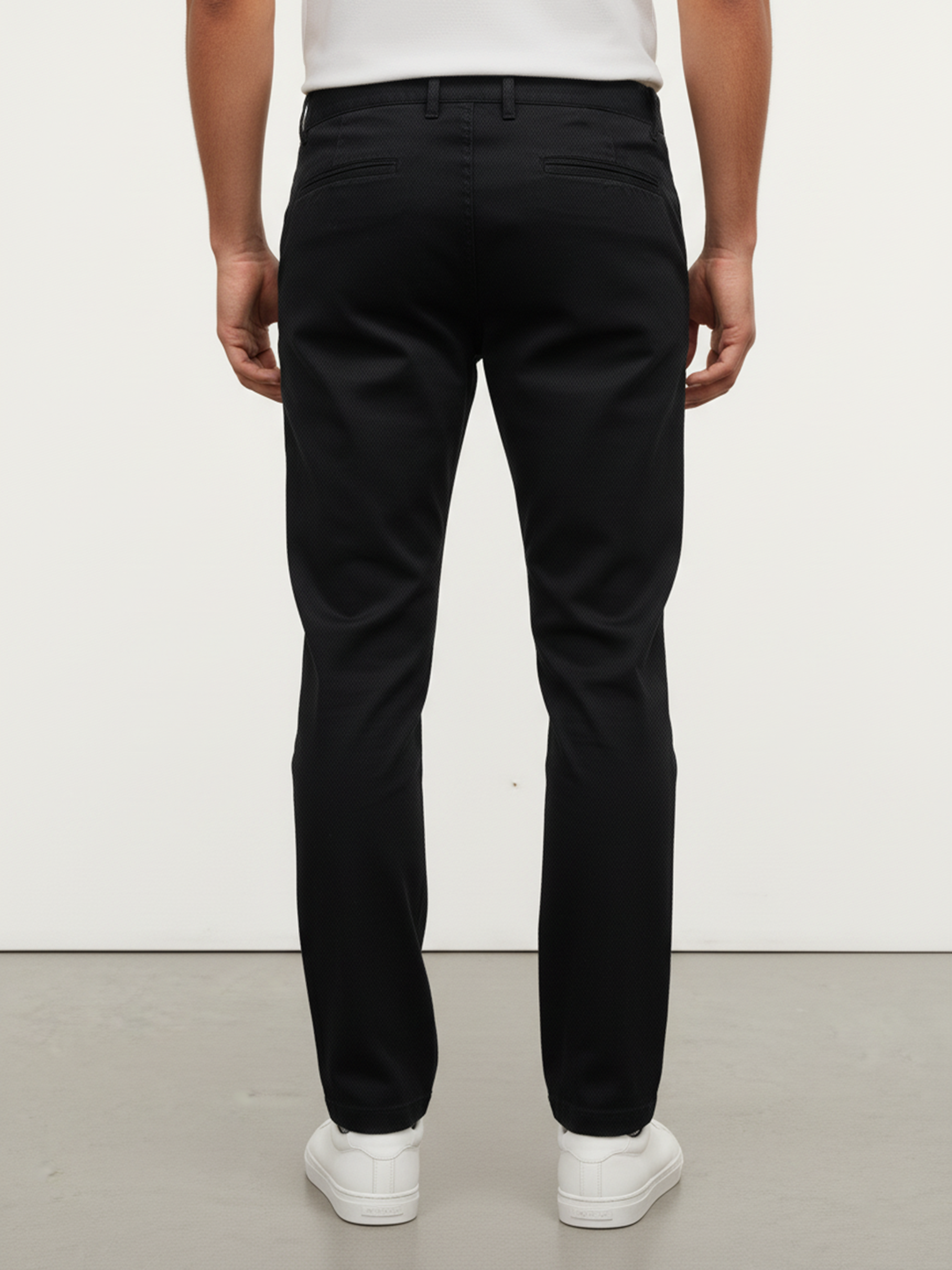 Obsidian Crest Form Men's Trouser