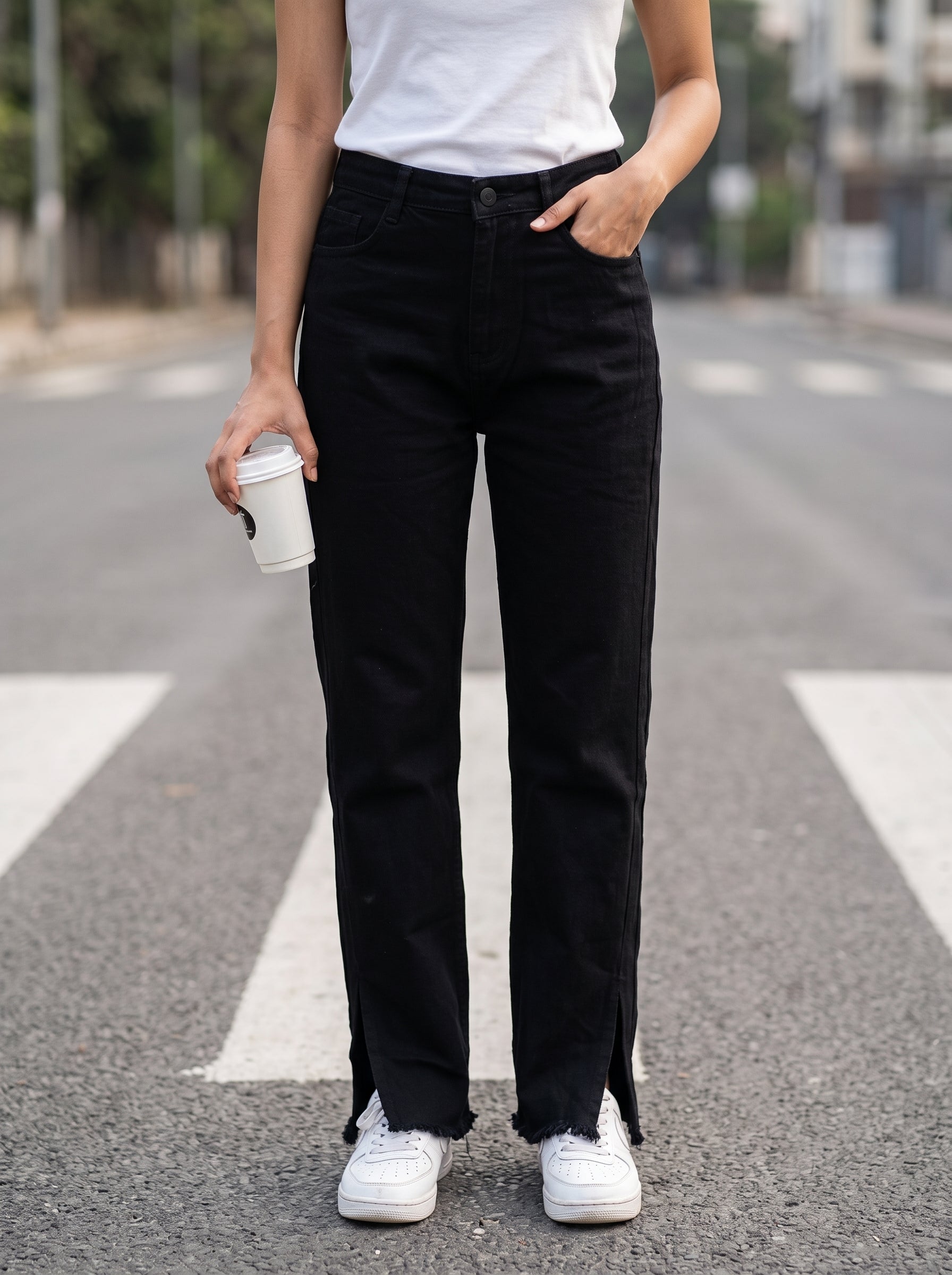 Women's Denim Black Straight Fit  Jeans