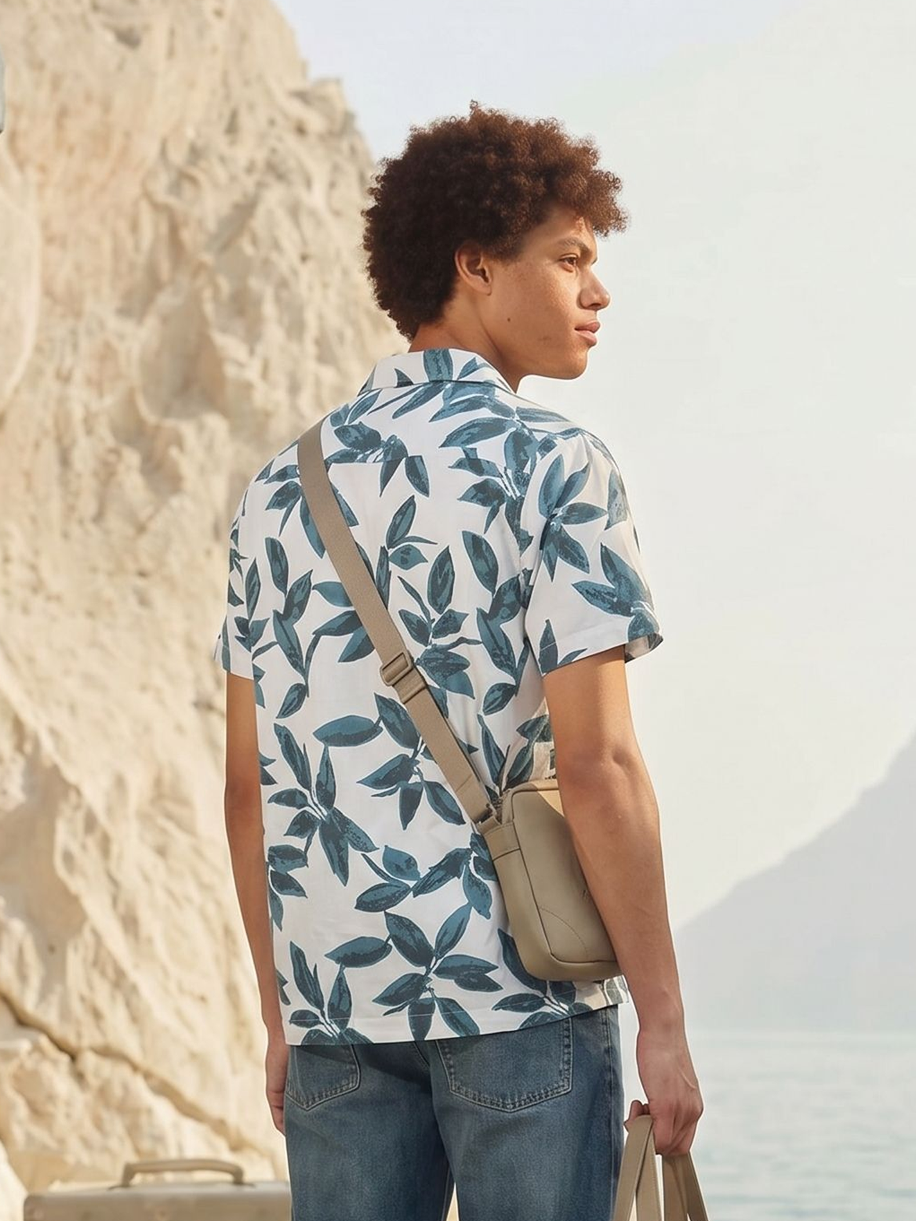 Men's Mango Sky Relaxed Fit Regular Shirt