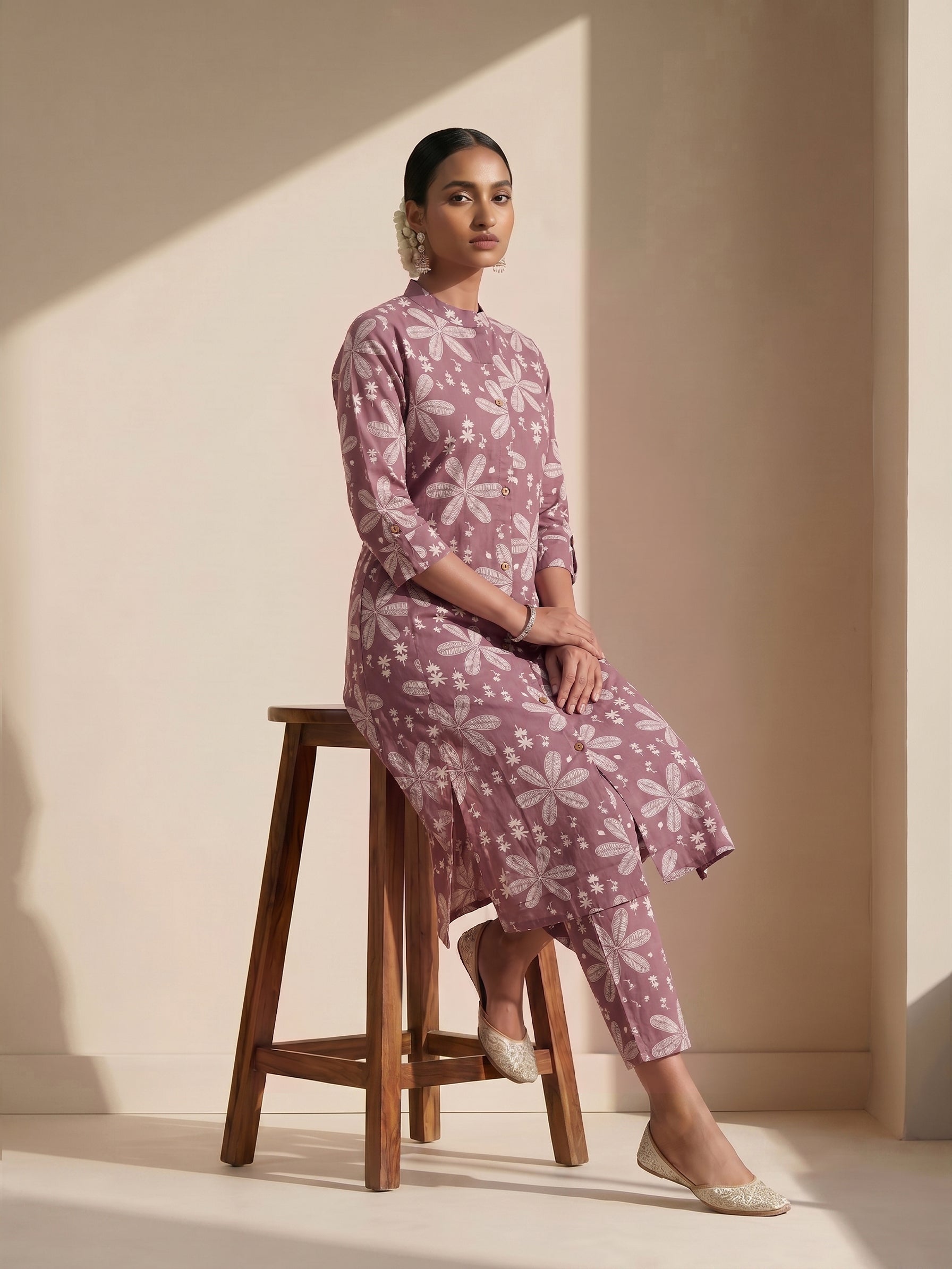 Women's Cotton Pink Regular Fit Printed Kurti Set