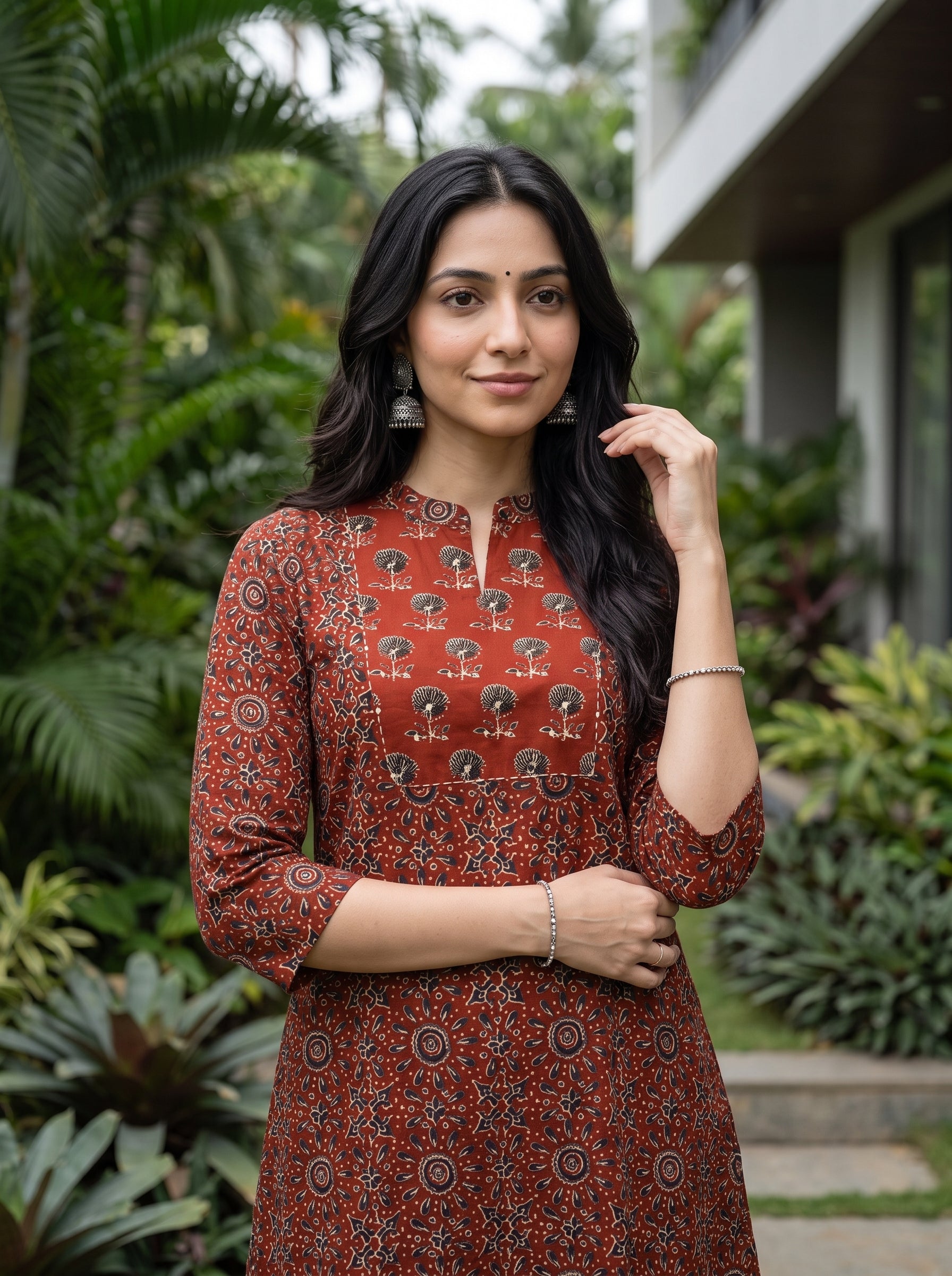 Women's Cotton Maroon Regular Fit Kurti