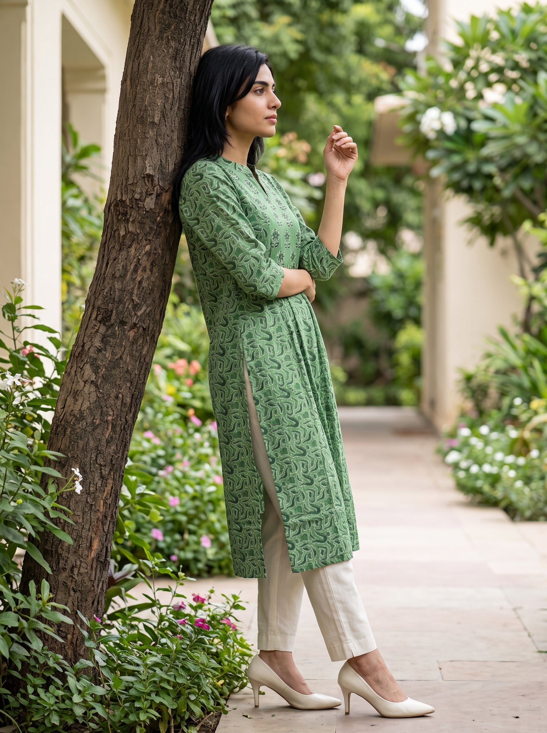 Women's Cotton Pista Regular Fit Kurti