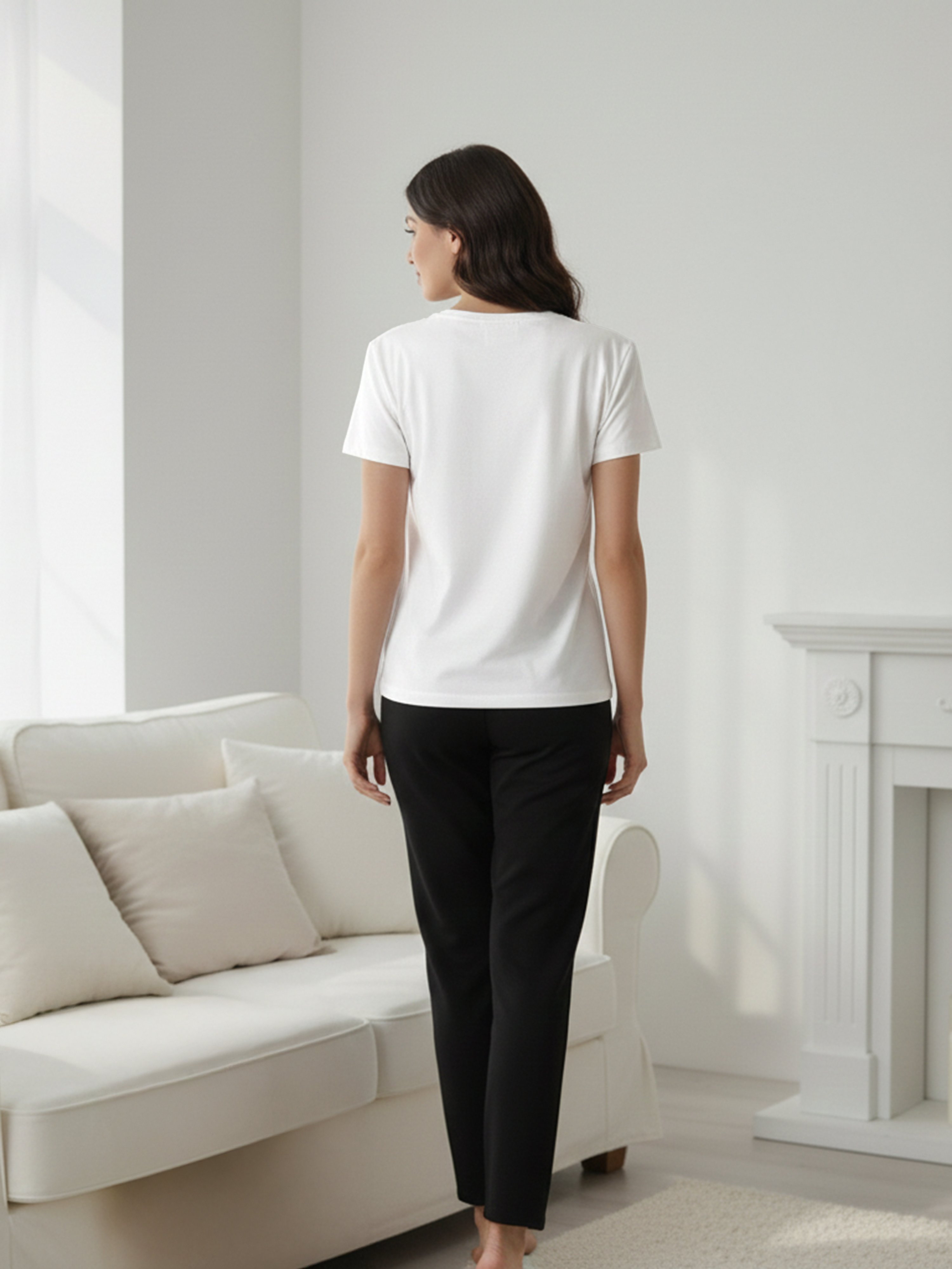 Women’s White Graphic Cotton T-Shirt with Snowflake Print