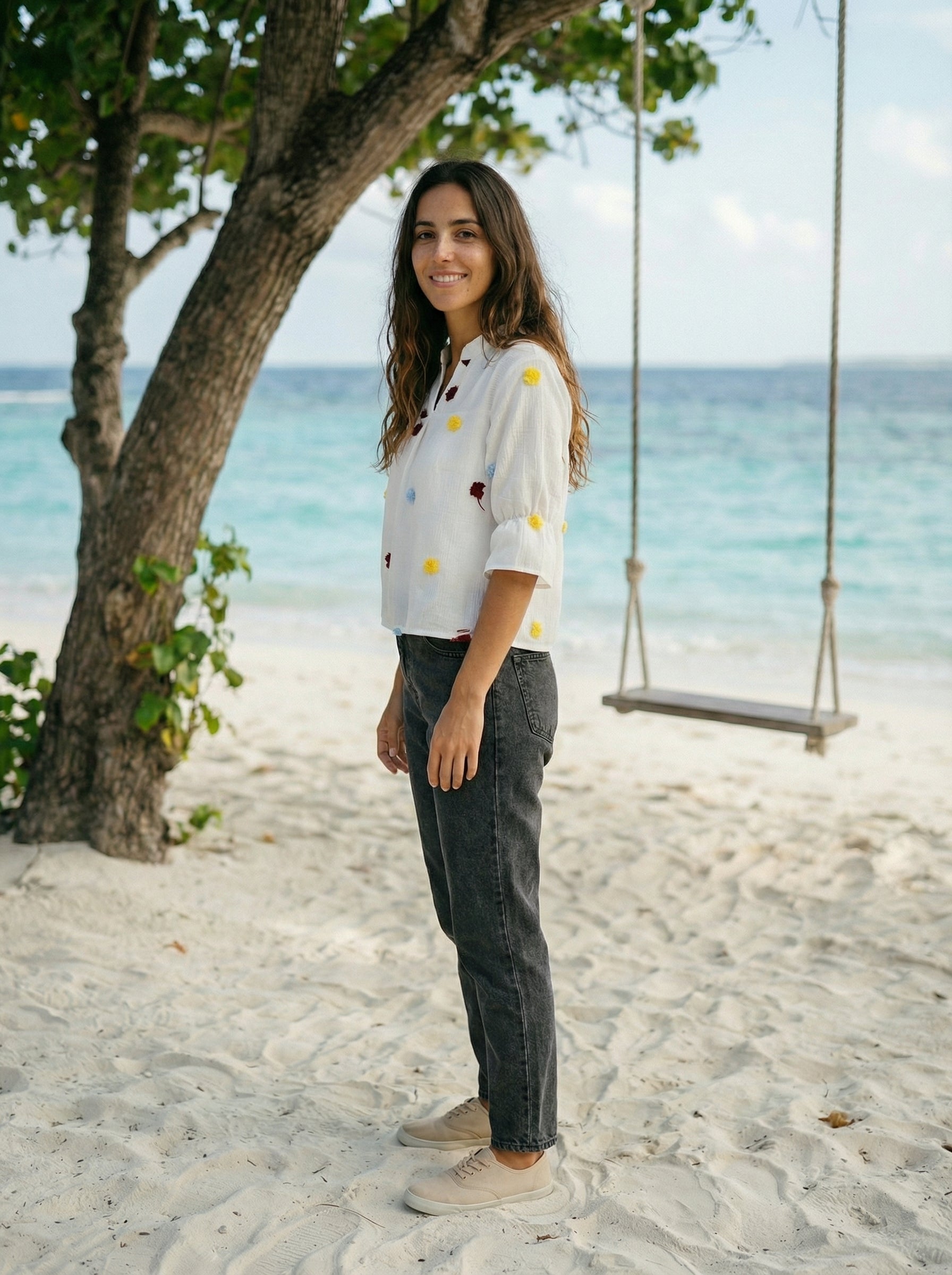 Women’s White Everyday Regular Fit Top