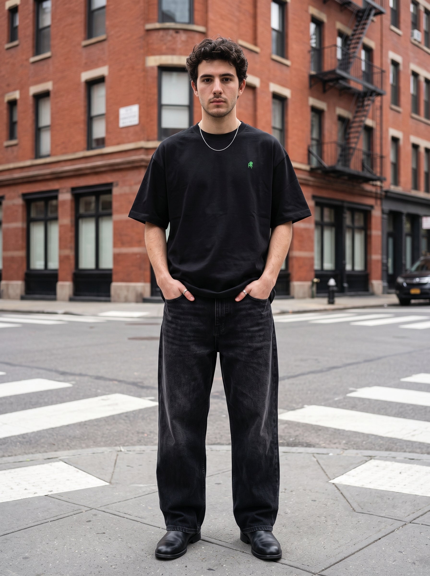 Men's 100% Cotton Jersy 200 Gsm Black Relaxed Fit T Shirt