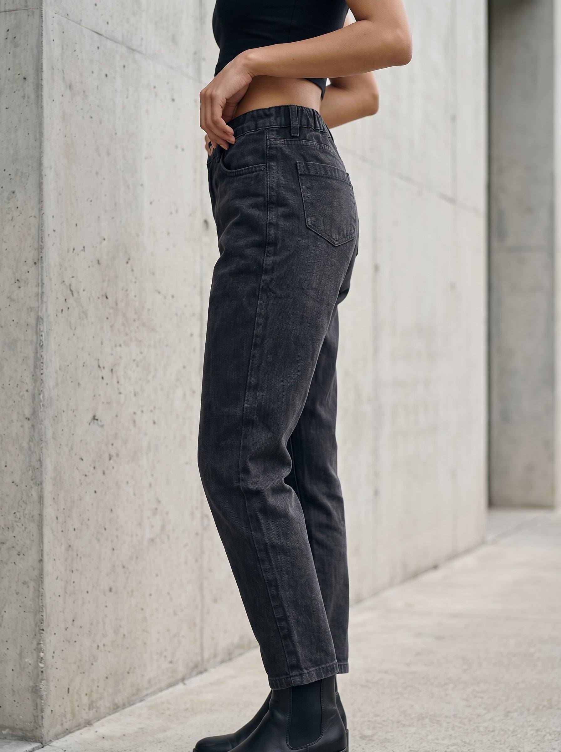 Women's Denim Coffee Mom Fit Jeans