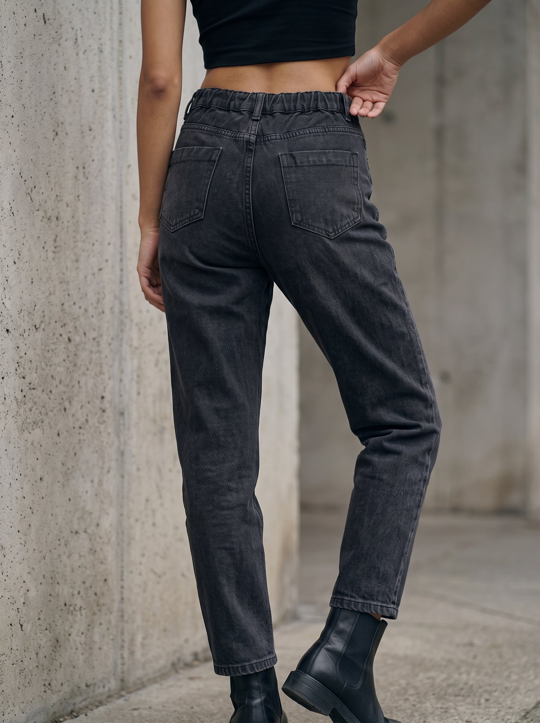 Women's Denim Coffee Mom Fit Jeans