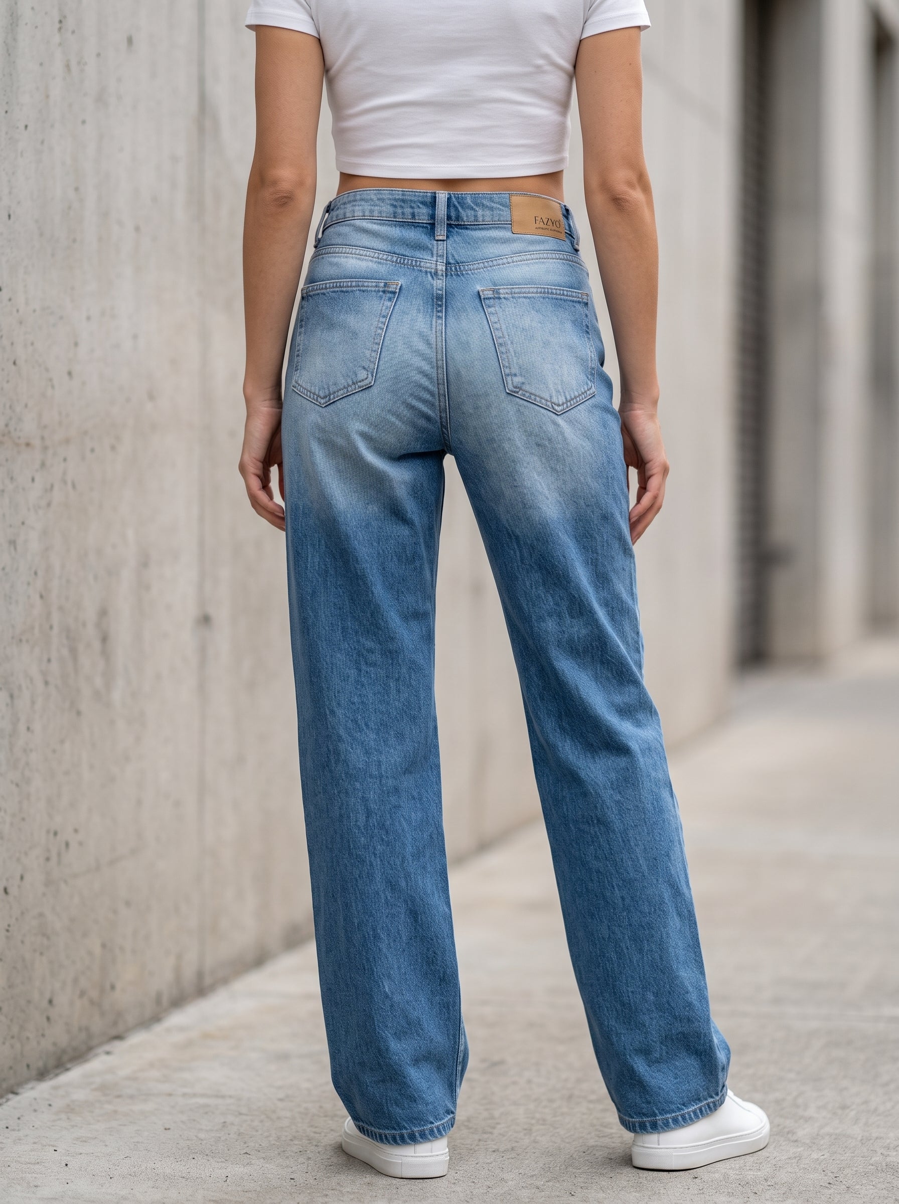 Women's Denim Ice Blue Straight Fit  Jeans