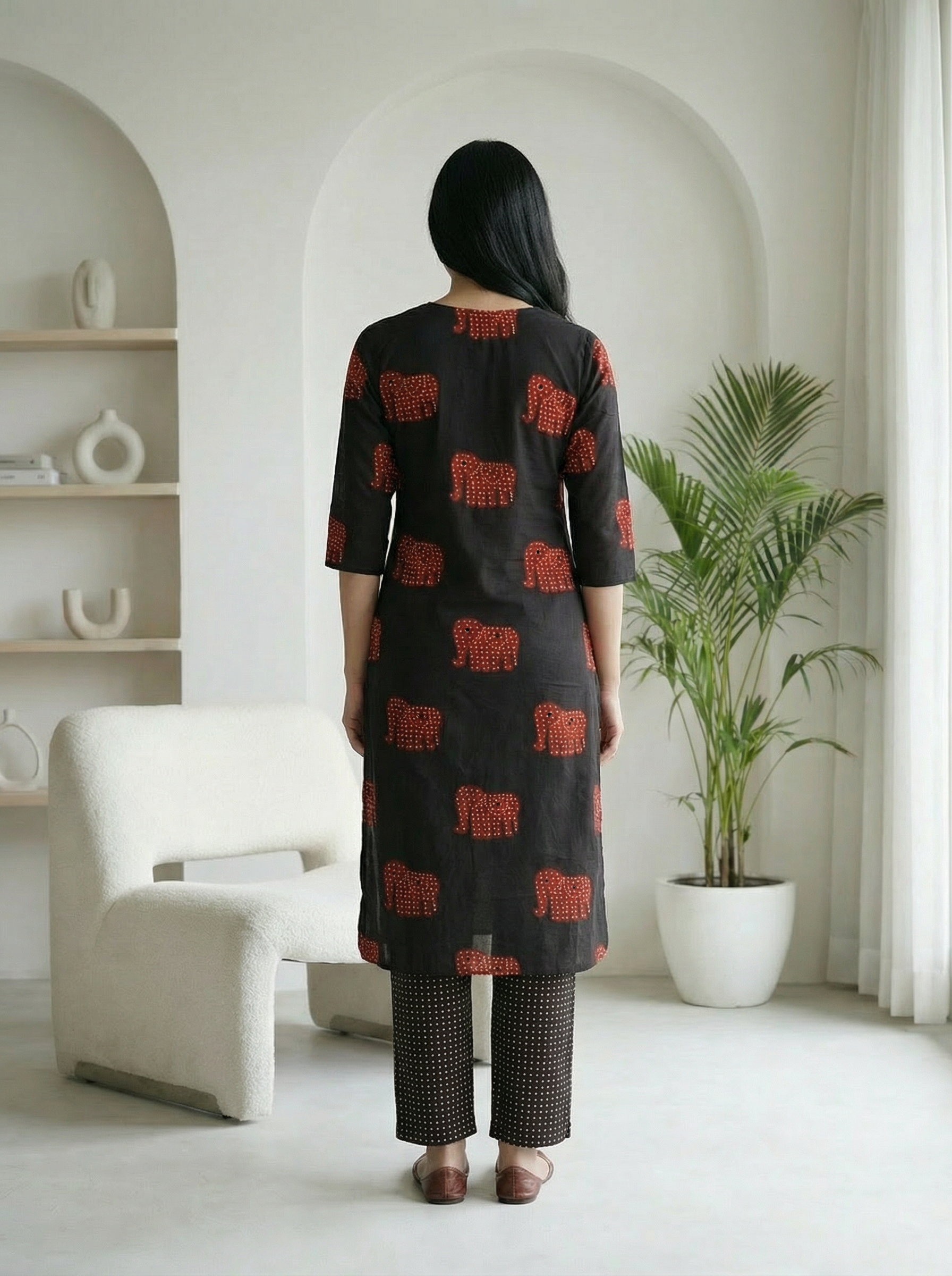 Women’s Black Loop Neck Motif Print Kurti Palazzo Set