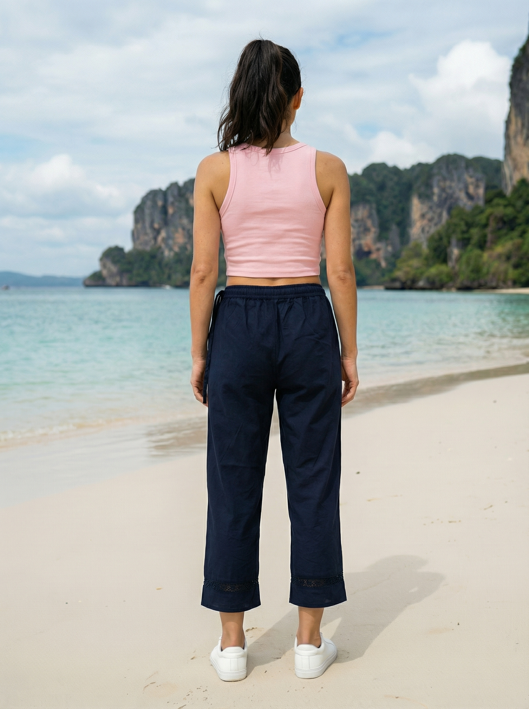 Women’s Navy Parallel Fit Sheeting Pants