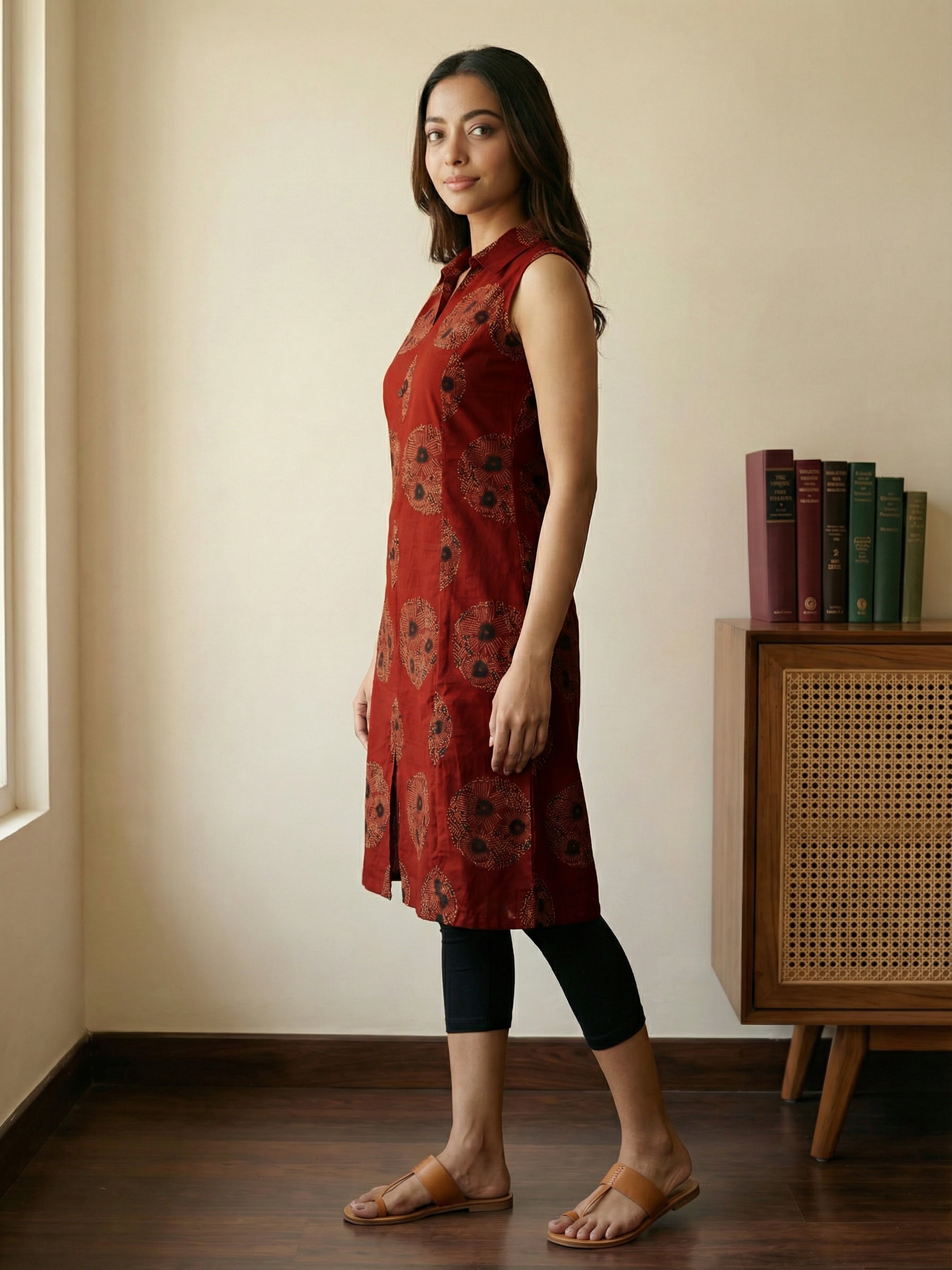Maroon Cotton Collar Neck Sleeveless Kurti For Female
